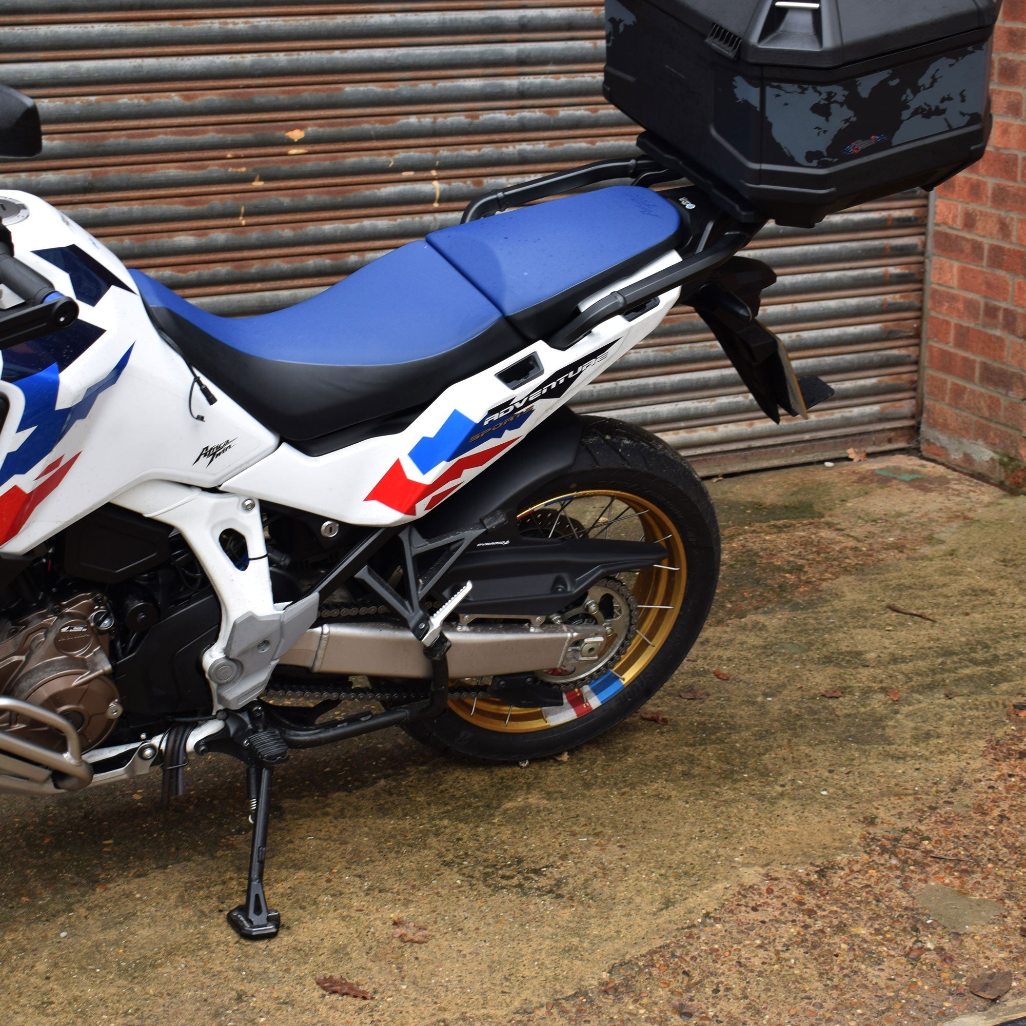 Pyramid Hugger | Matte Black | Honda CRF 1100 L Africa Twin Adventure Sports 2024>2025 -  Shop name