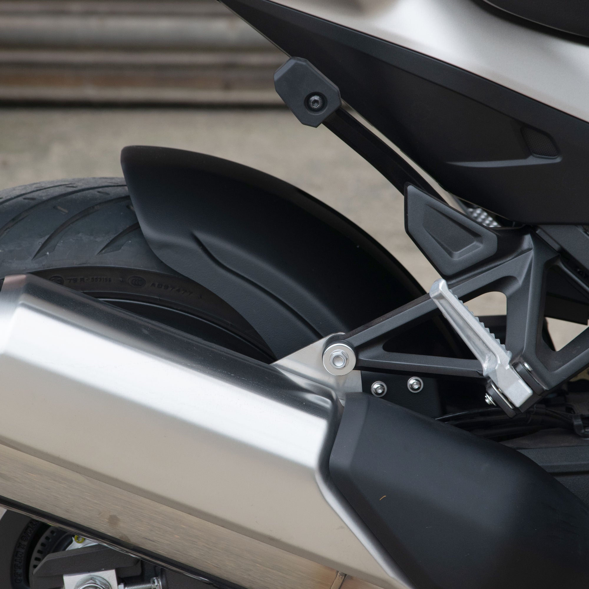 Pyramid Hugger | Matte Black | Honda NT 1100 2025>Current-Huggers-Pyramid Motorcycle Accessories