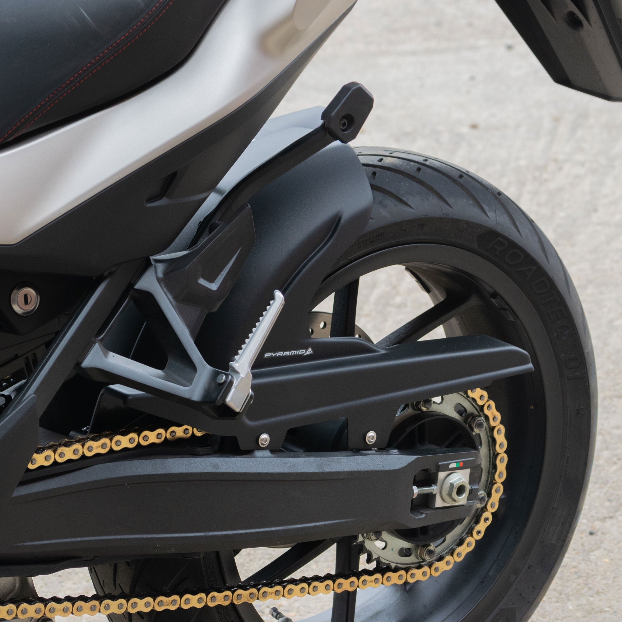 Pyramid Hugger | Matte Black | Honda NT 1100 2025>Current-Huggers-Pyramid Motorcycle Accessories