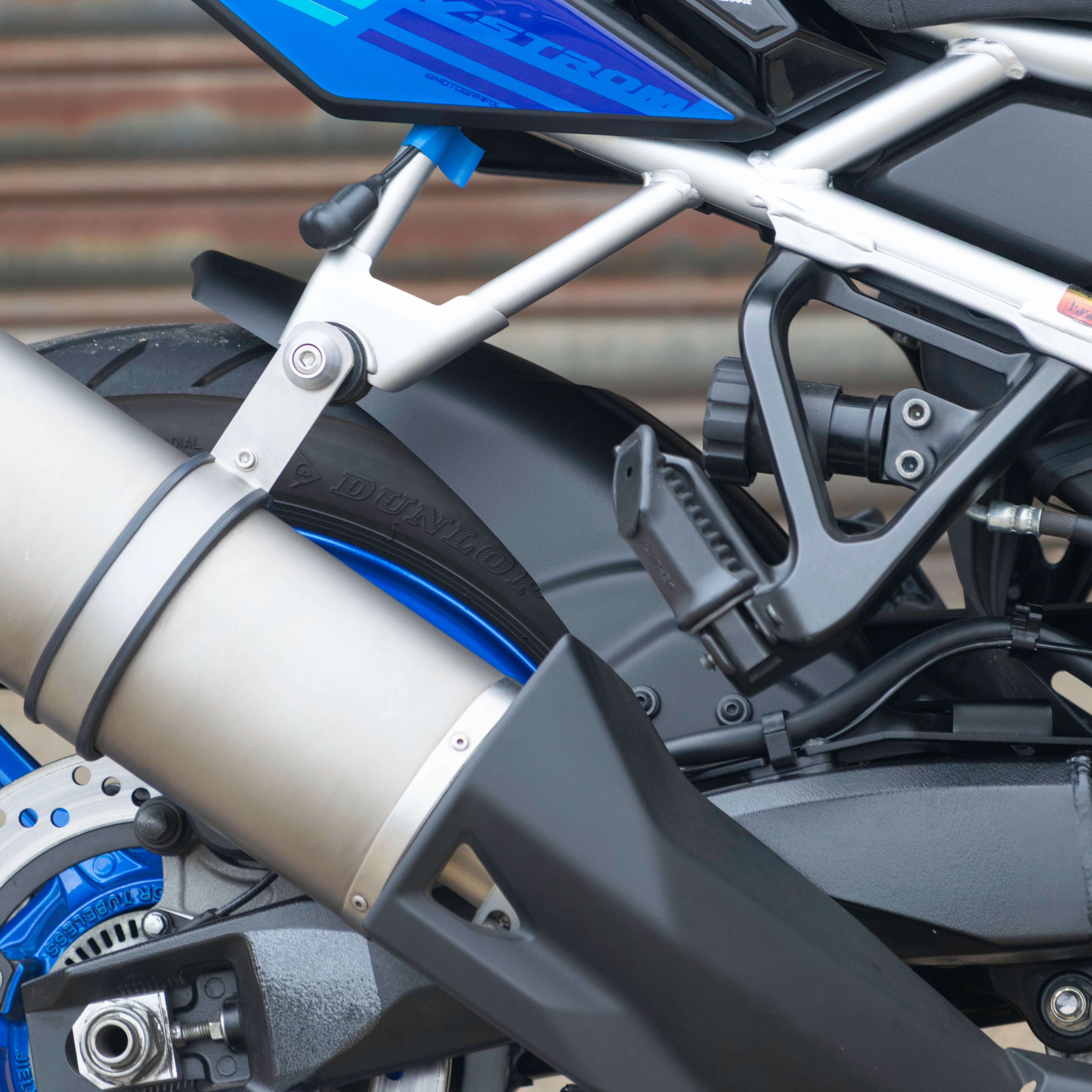Pyramid Hugger | Matte Black | Suzuki V-Strom 800 DE 2023>Current -   Pyramid Motorcycle Accessories