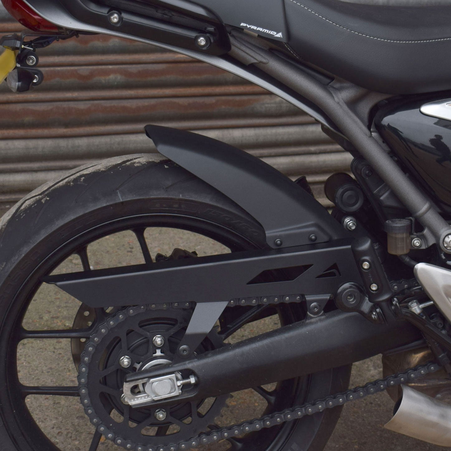 Pyramid Hugger | Matte Black | Triumph Scrambler 400X 2024>Current -  Shop name
