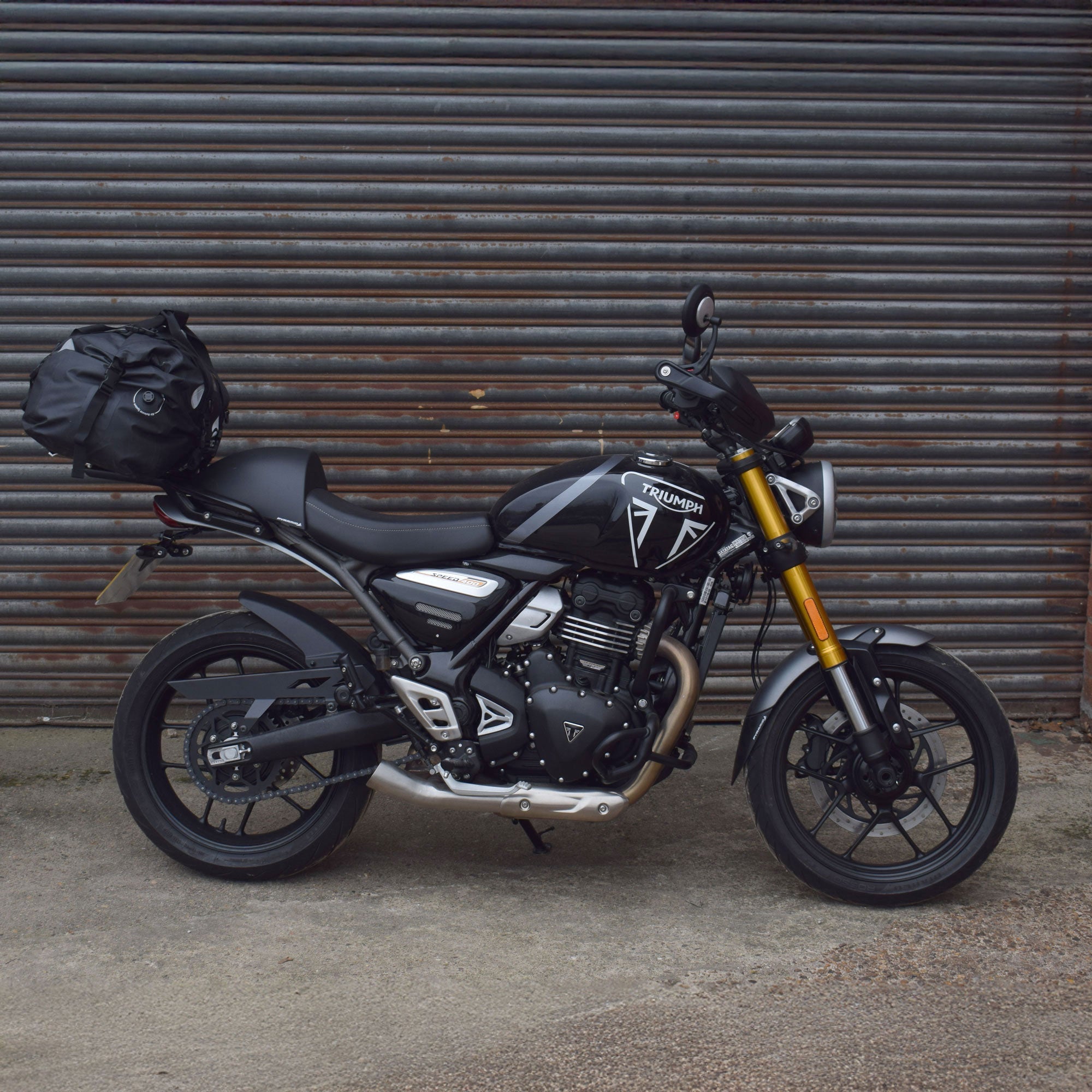 Pyramid Hugger | Matte Black | Triumph Speed 400 2024>Current-Huggers-Pyramid Motorcycle Accessories