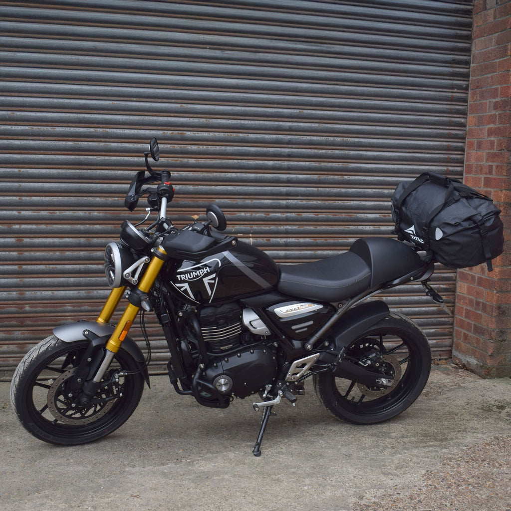 Pyrama Hugger Pyramid Hugger | Matte Black | Triumph Speed 400 2024>Current