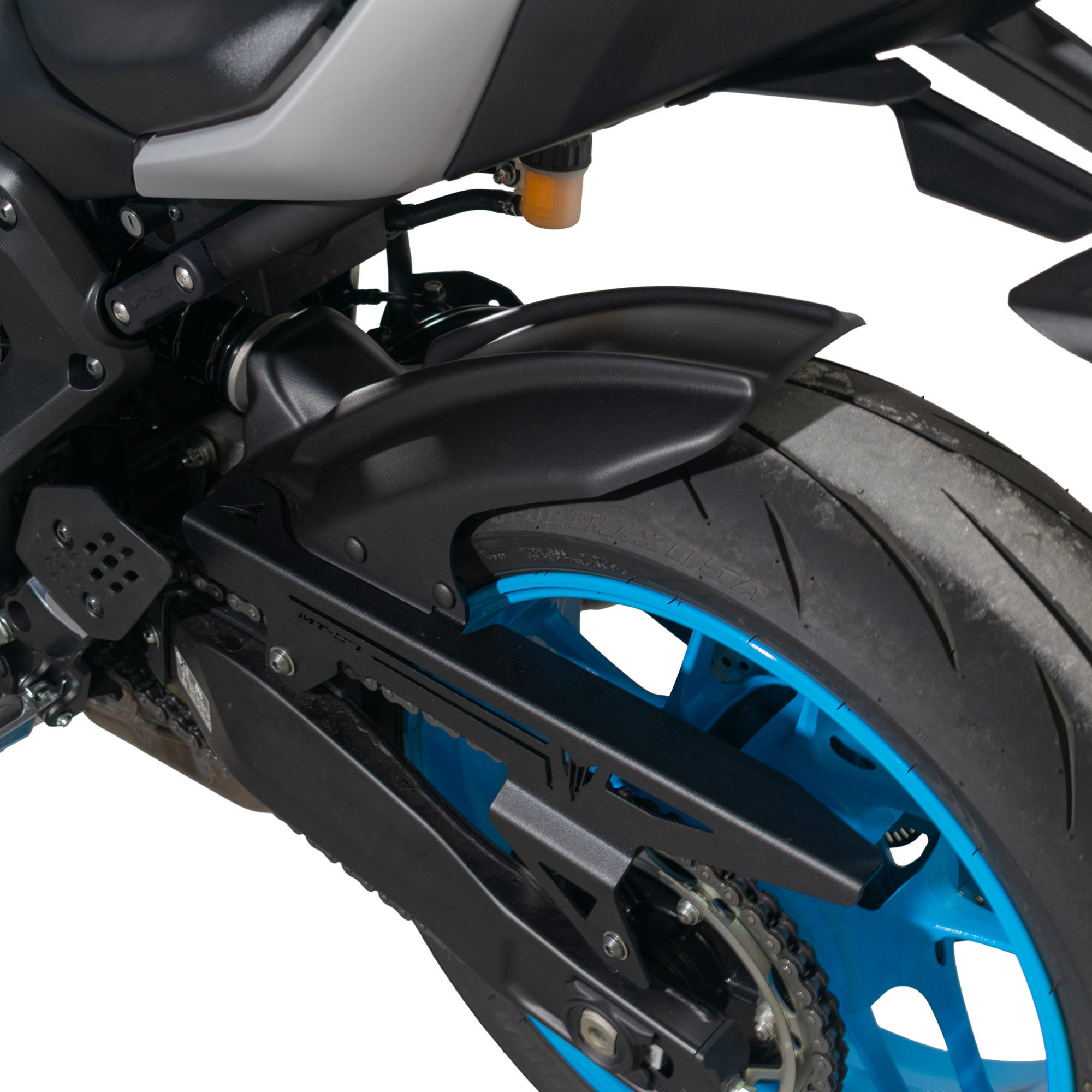 Pyramid Hugger | Matte Black | Yamaha MT-07 2025>Current-Huggers-Pyramid Motorcycle Accessories