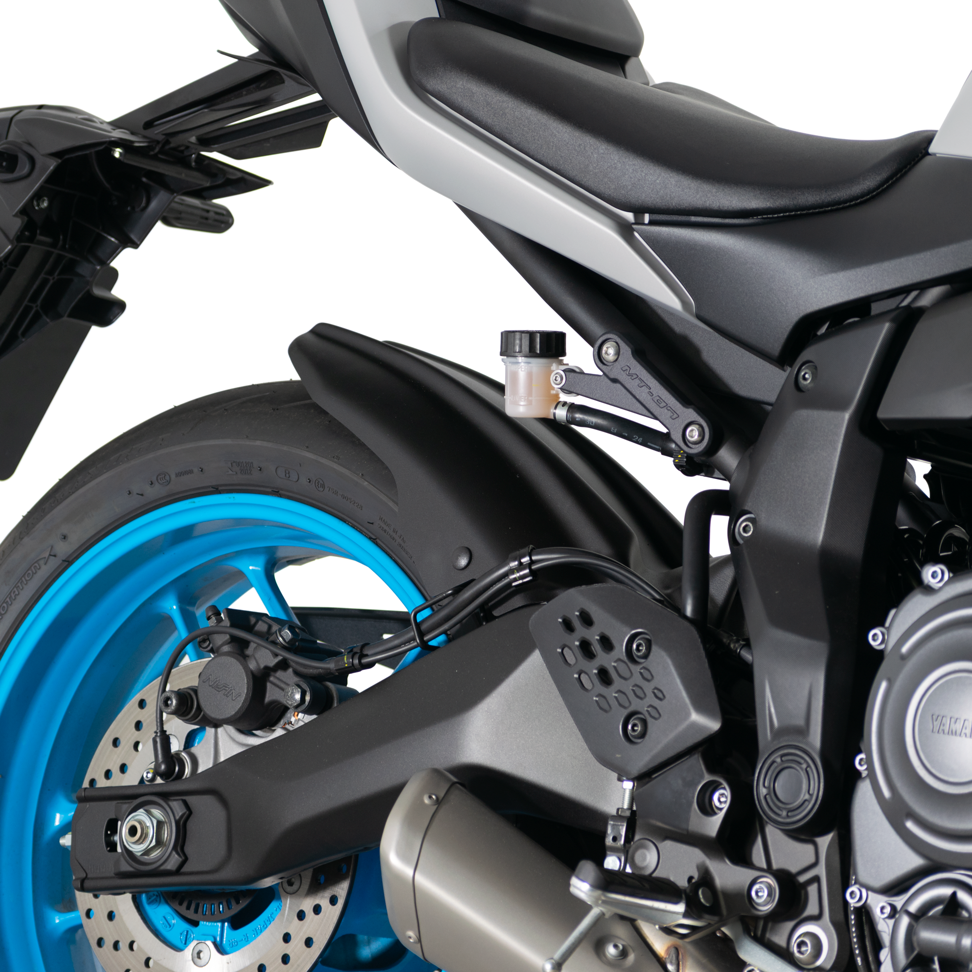 Pyramid Hugger | Matte Black | Yamaha MT-07 2025>Current-Huggers-Pyramid Motorcycle Accessories