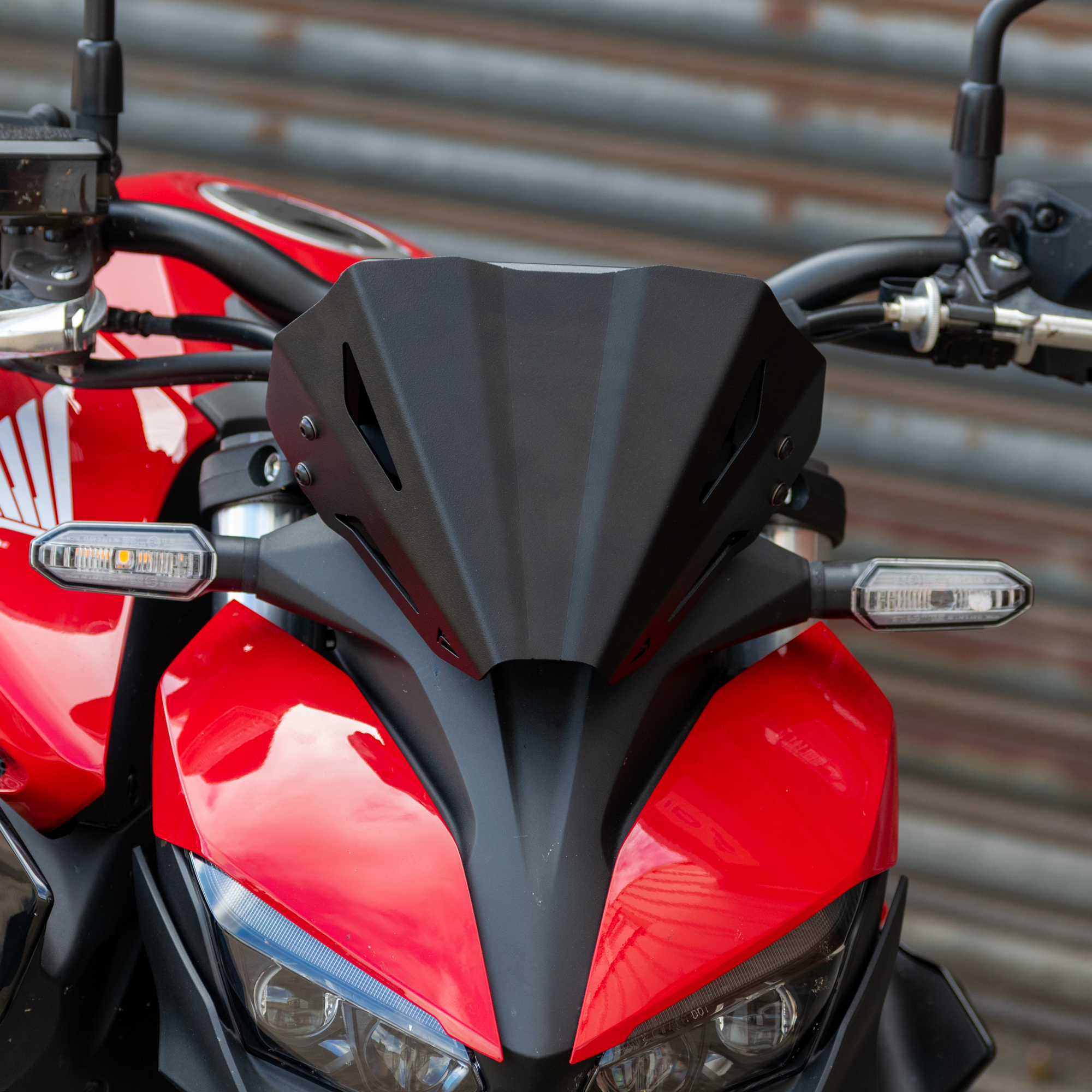 Pyramid Metal Fly Screen | Matte Black | Honda CB1000 Hornet inc SP 2025>Current -  Shop name