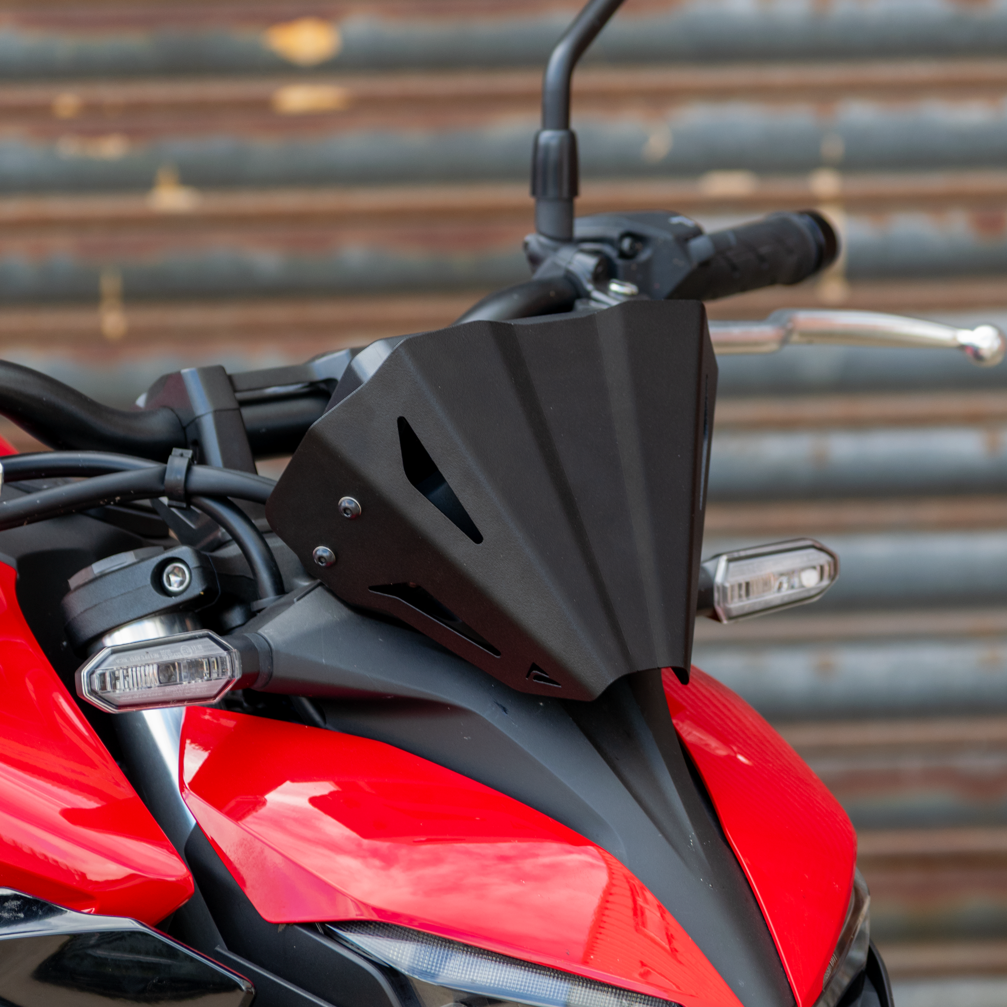 Pyramid Metal Fly Screen | Matte Black | Honda CB1000 Hornet inc SP 2025>Current -   Pyramid Motorcycle Accessories