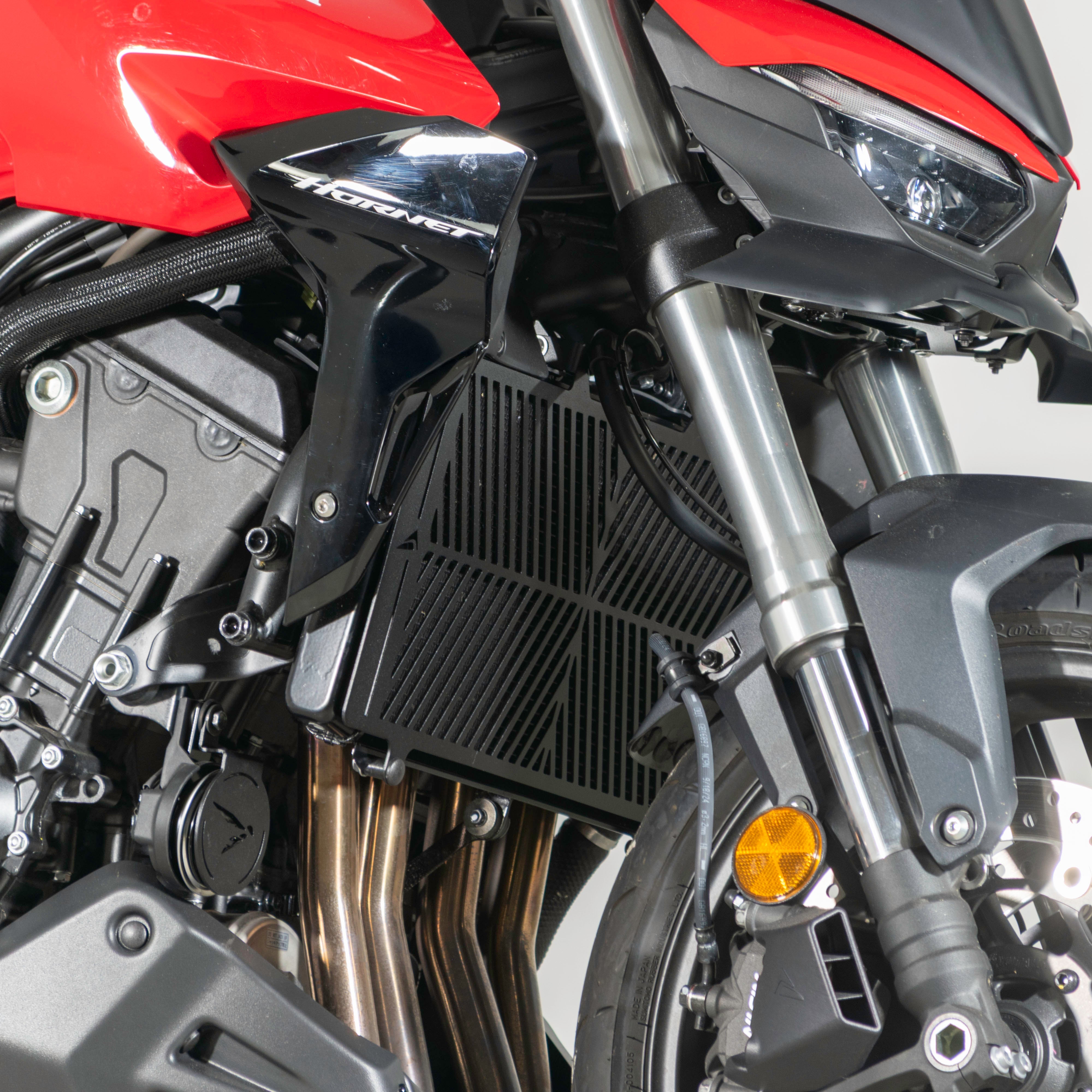 Pyramid Radiator Guard | Matte Black | Honda CB1000 Hornet Inc SP 2025>Current -  Shop name