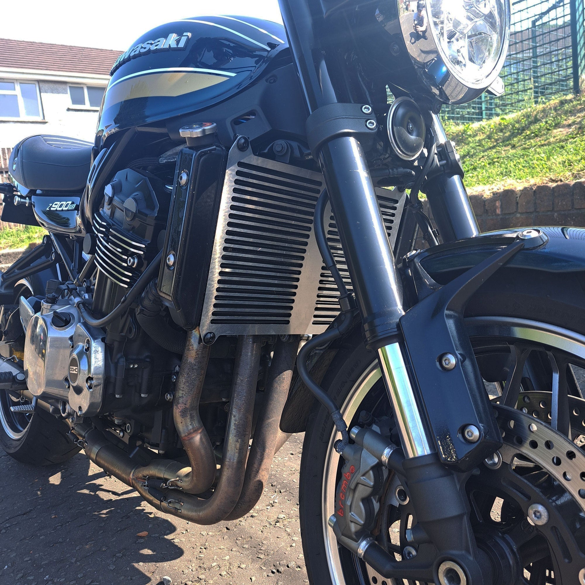 Pyramid Radiator Guard | Matte Black | Kawasaki Z 900 RS SE 2022>Current -  Shop name