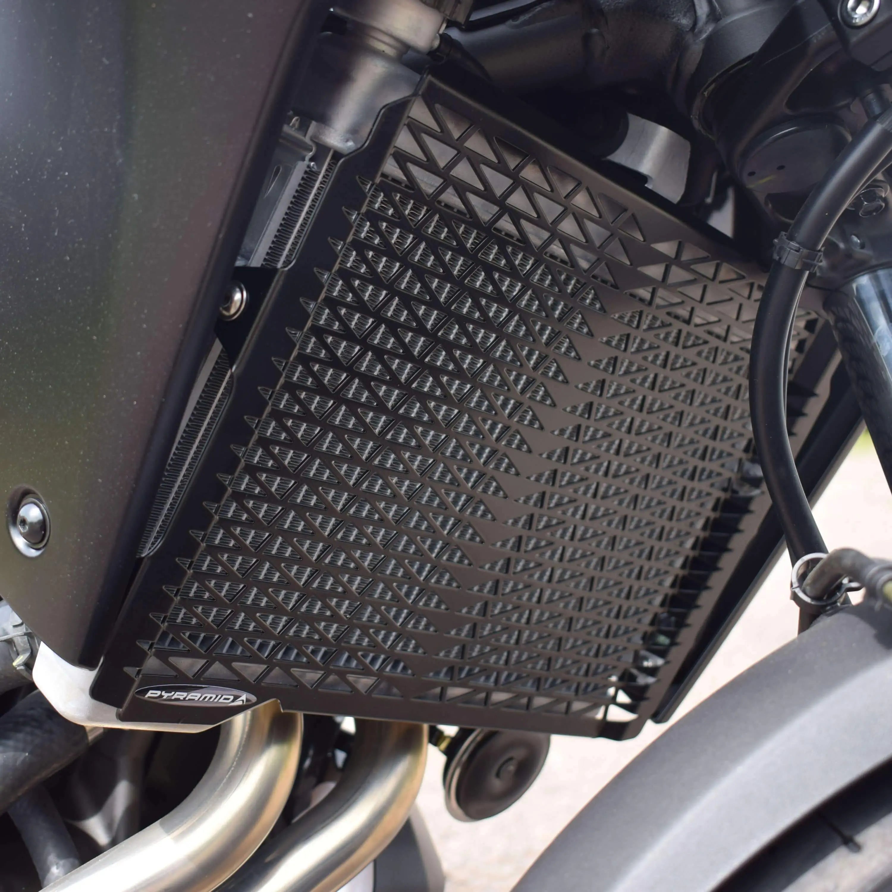 Pyramid Radiator Guard | Matte Black | Triumph Street Triple 675 2013>2016 -  Shop name