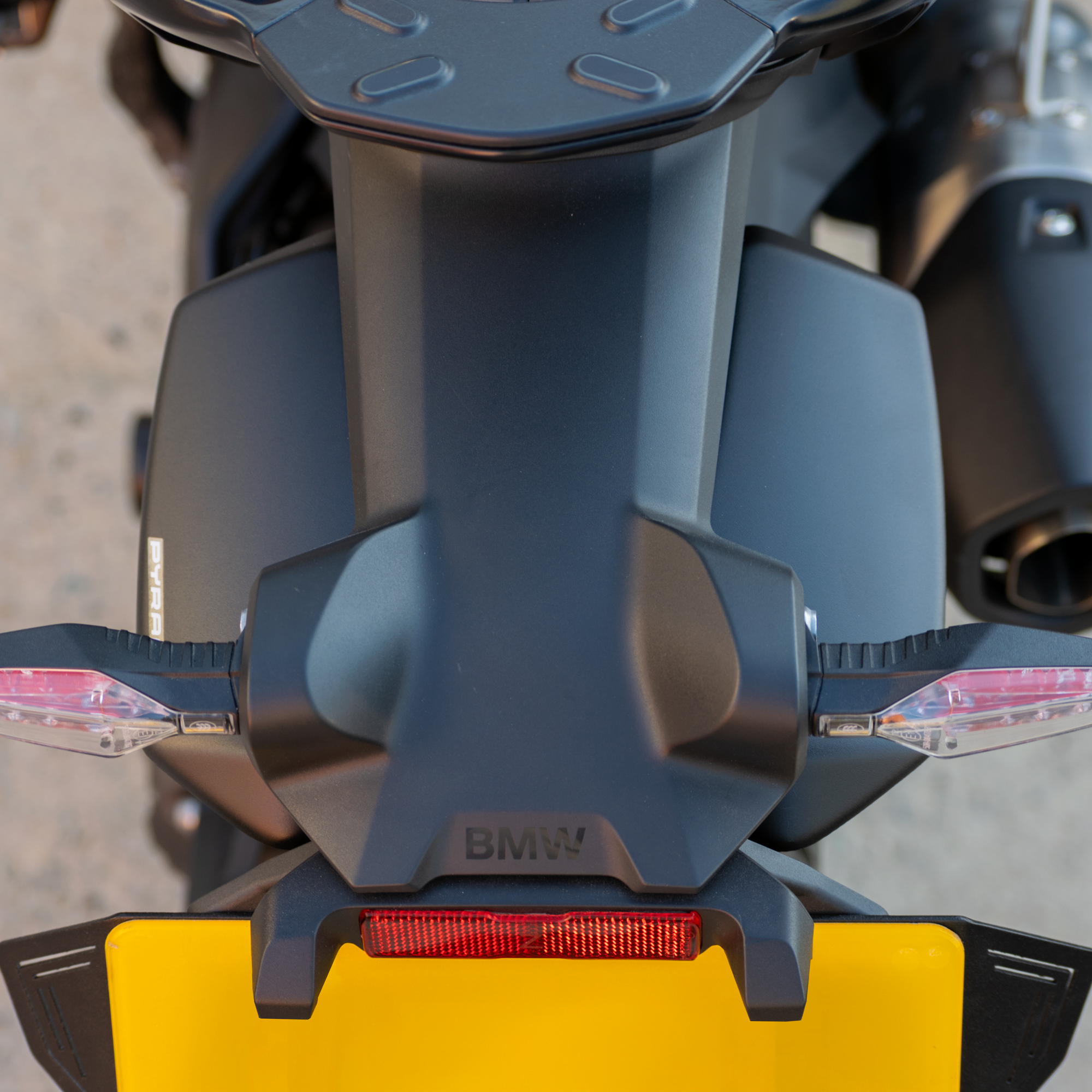 Pyramid Rear Splash Protector | Matte Black | BMW R 1300 GS 2023>Current -  Shop name