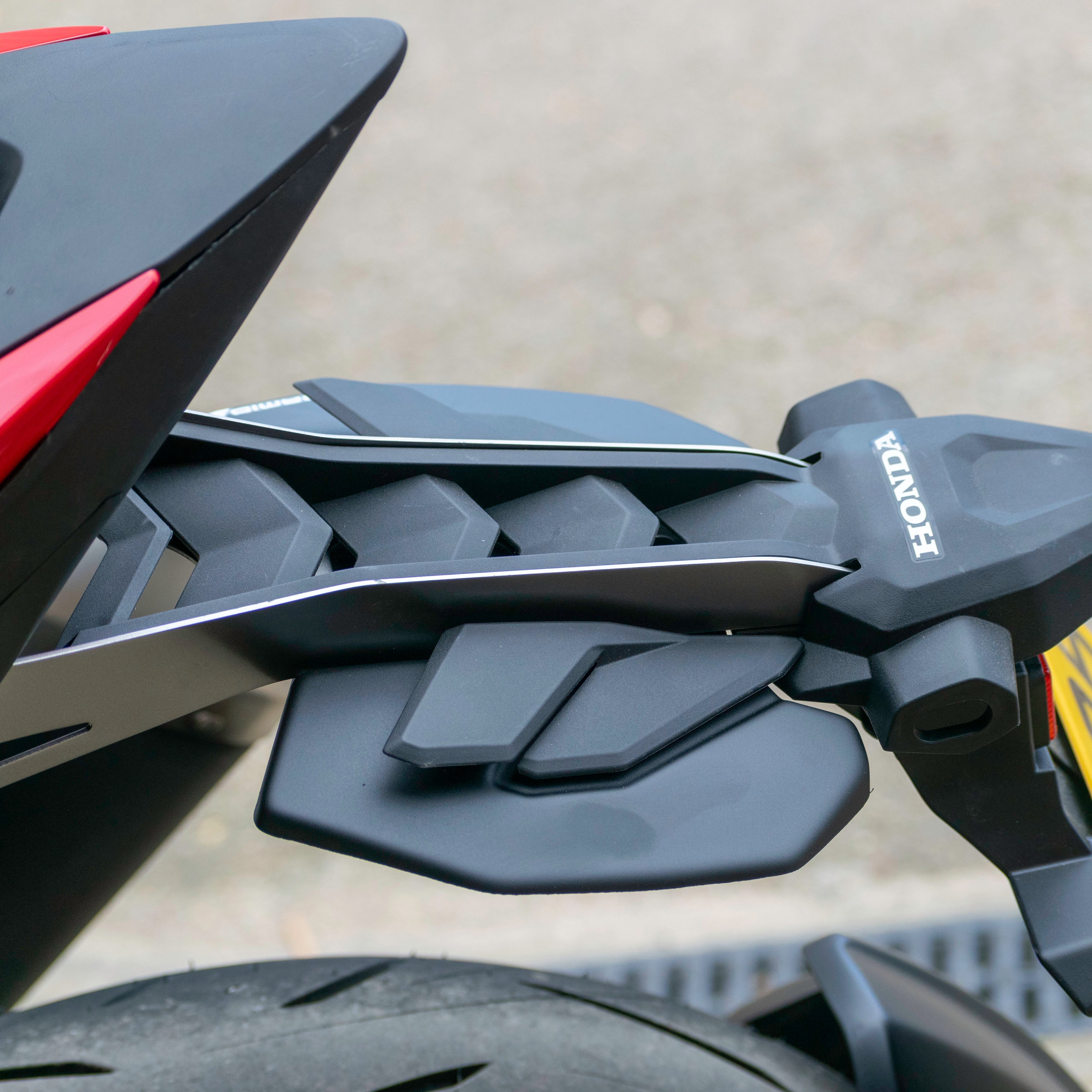 Pyramid Rear Splash Protector | Matte Black | Honda CB1000 Hornet inc SP 2025>Current -  Shop name