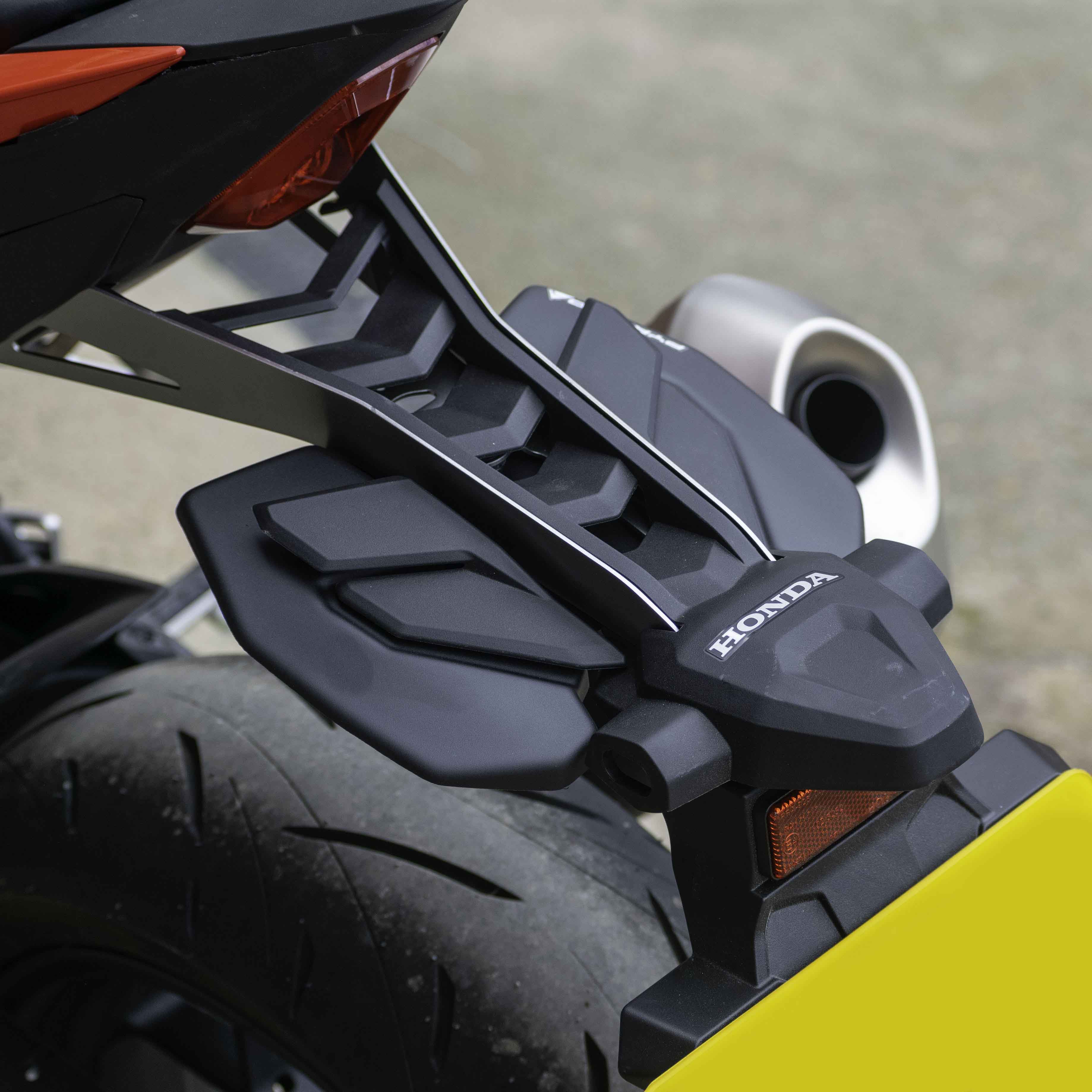 Pyramid Rear Splash Protector | Matte Black | Honda CB1000 Hornet inc SP 2025>Current -  Shop name