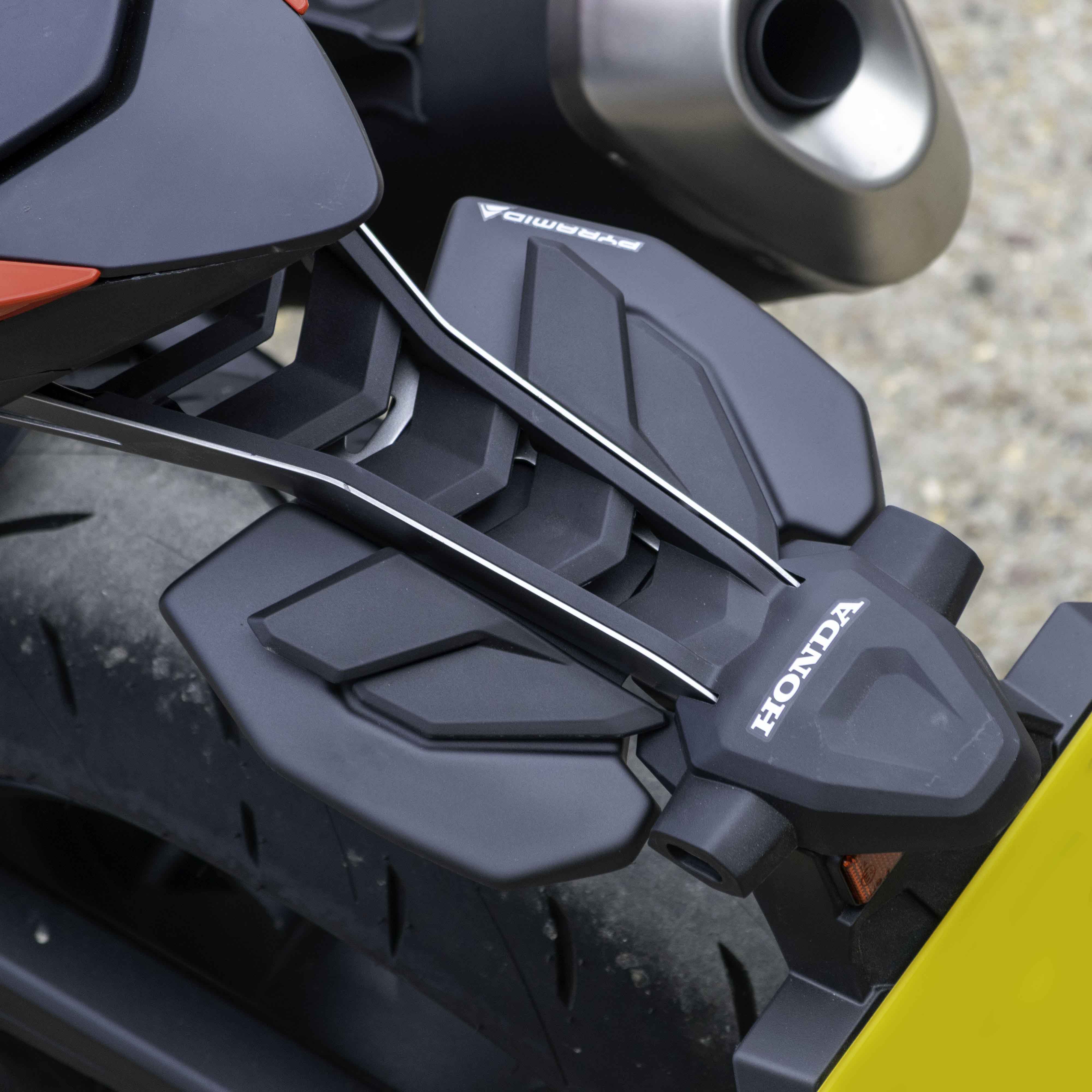 Pyramid Rear Splash Protector | Matte Black | Honda CB1000 Hornet inc SP 2025>Current -  Shop name