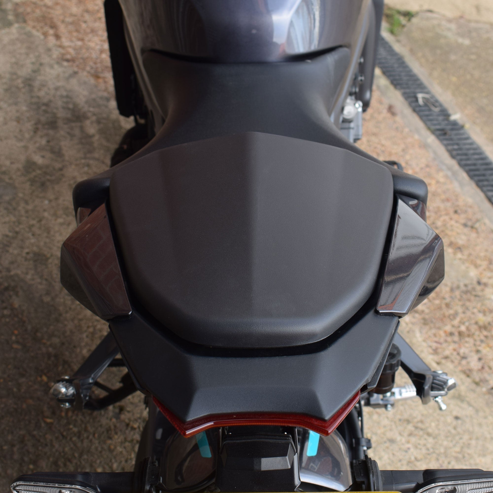 Pyramid Seat Cowl | Matte Black | Yamaha MT-09 2024>-12450M-Seat Cowls-Pyramid Motorcycle Accessories