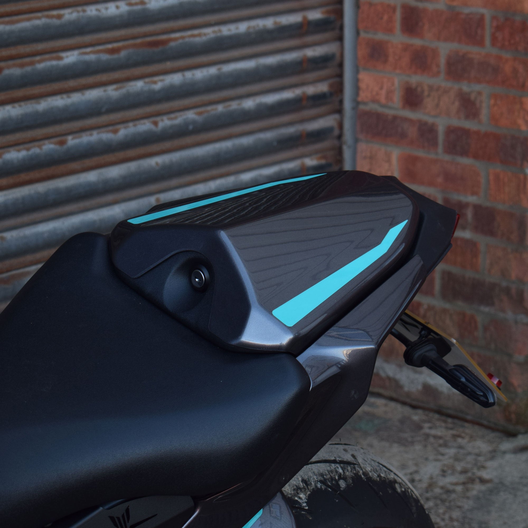 Pyramid Seat Cowl | Midnight Cyan | Yamaha MT-09 2024>-12450PG-Seat Cowls-Pyramid Motorcycle Accessories