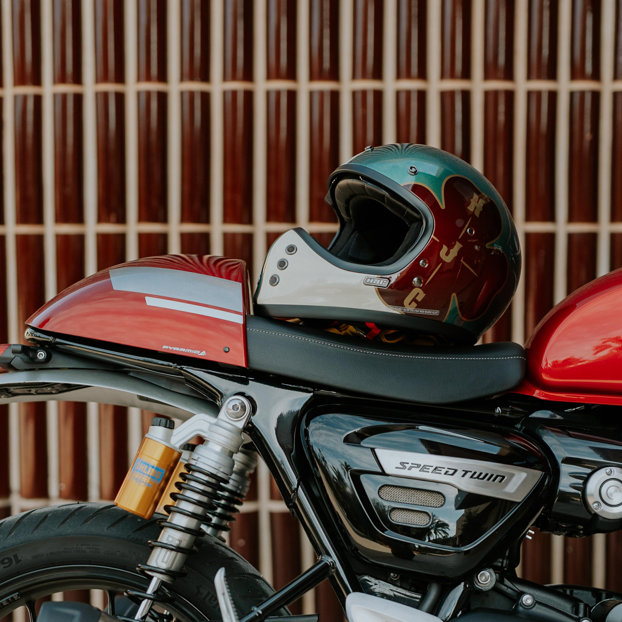 Pyramid Seat Cowl | Red Hopper scheme | Triumph Speed Twin 1200 2021>2024-Seat Cowls-Pyramid Motorcycle Accessories