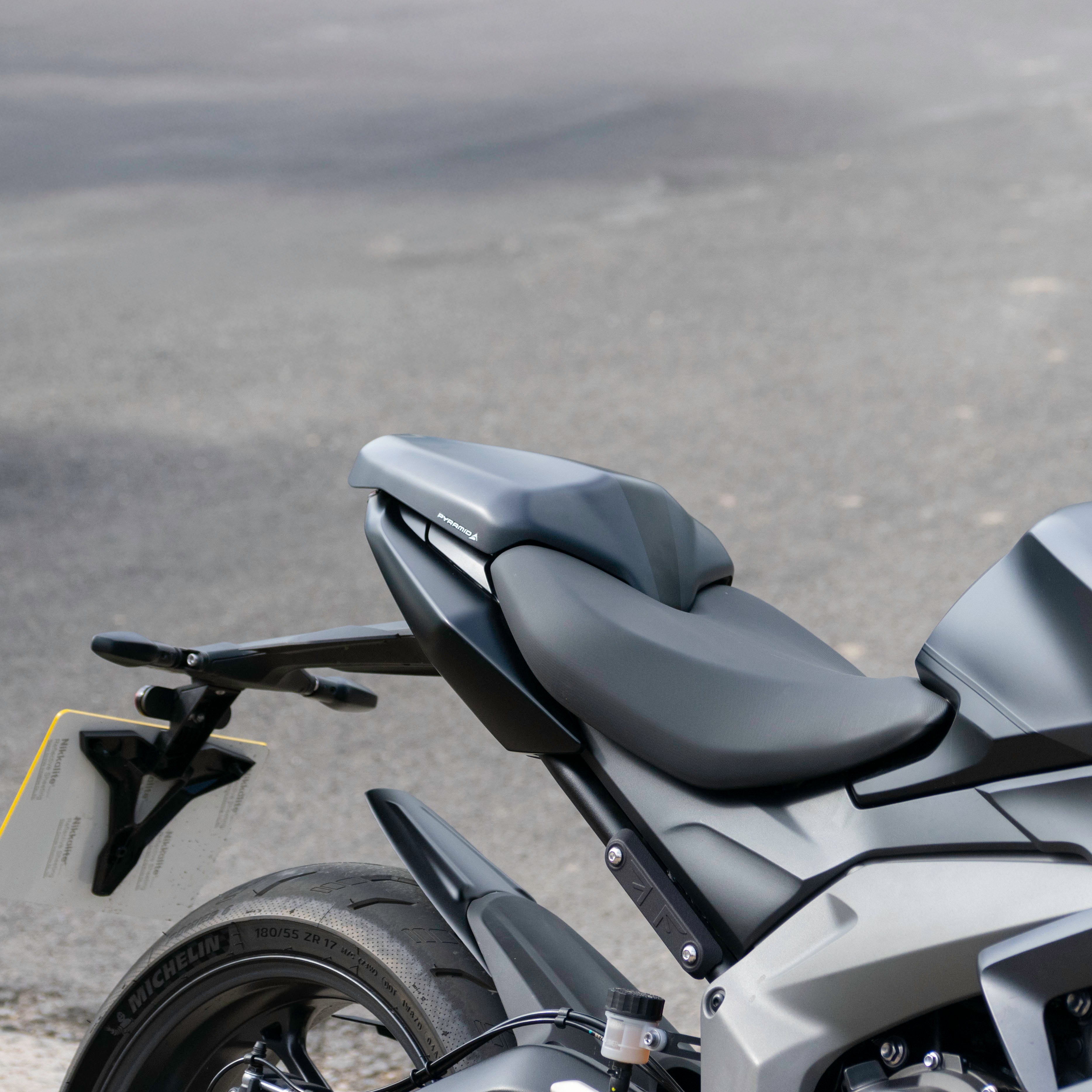 Pyramid Seat Cowl | Satin Granite & Satin Jet Black | Triumph Daytona 660 2024>Current -  Shop name