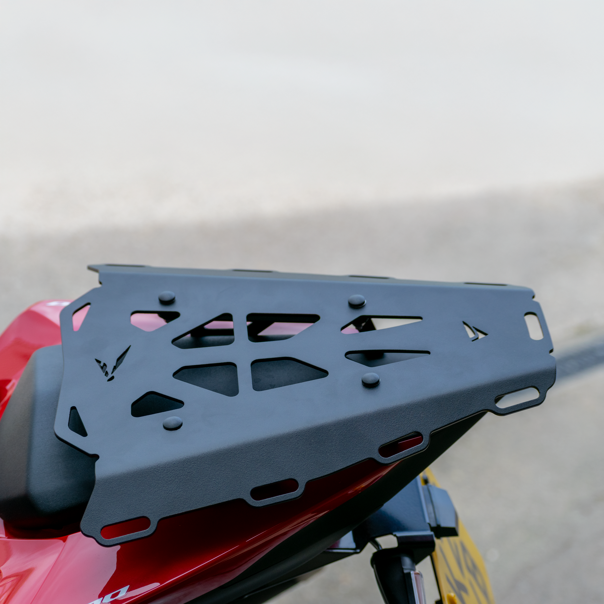 Pyramid Seat Rack | Matte Black | Honda CB1000 Hornet inc SP 2025>Current -  Shop name