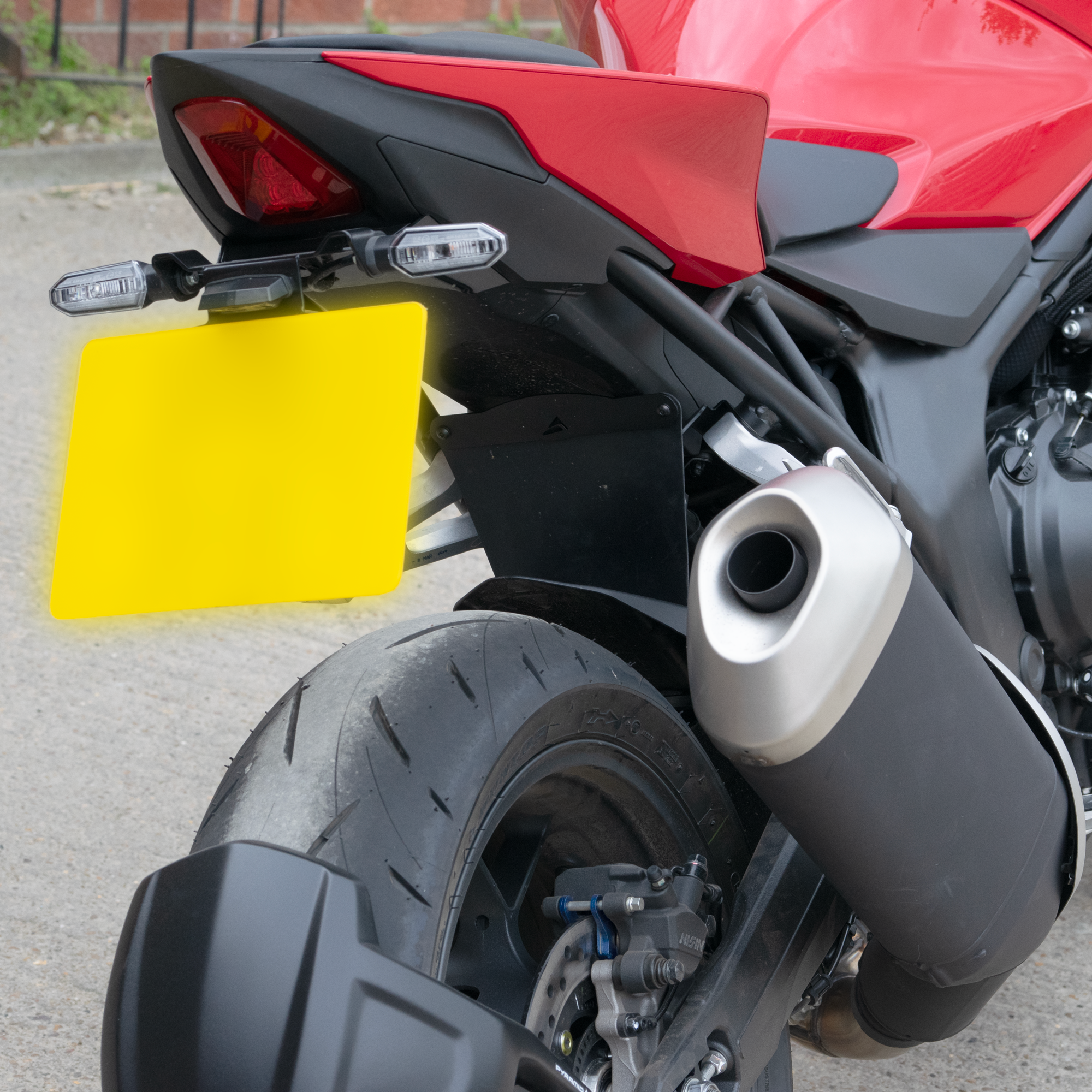 Pyramid Shock Shield | Black | Honda CB1000 Hornet inc SP 2025>Current -  Shop name