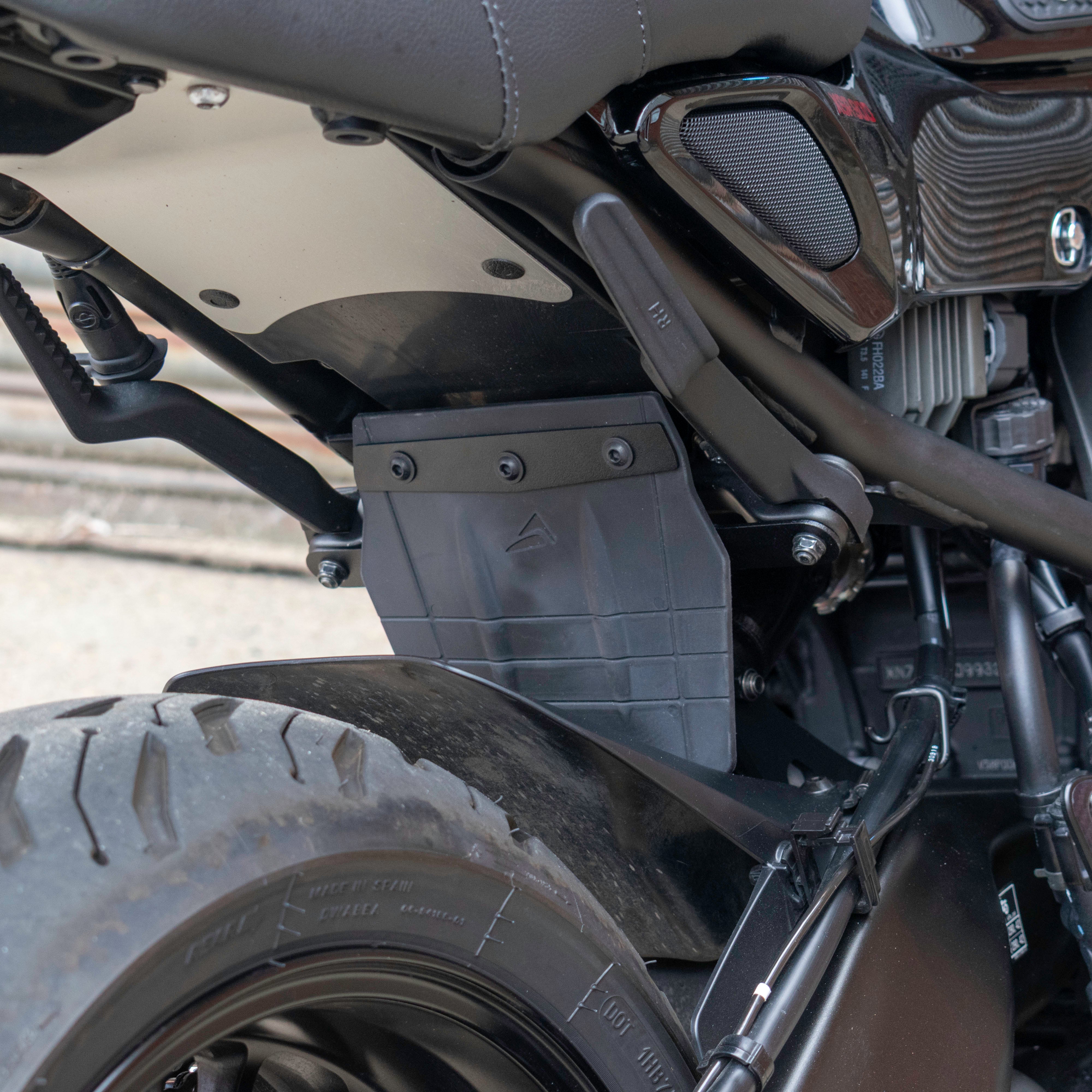 Pyramid Shock Shield | Black | Yamaha XSR 900 2022>Current-Shock Shields-Pyramid Motorcycle Accessories