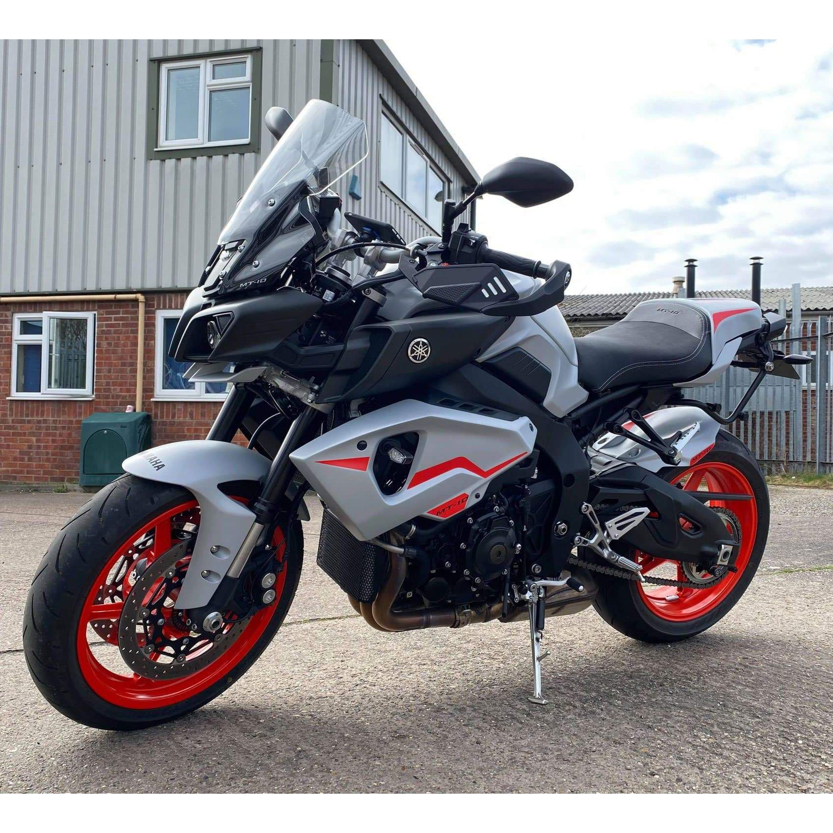 Pyramid Sport Fairing Panels | Matte Metallic Grey (Night Fluo Matte) | Yamaha MT-10 2016>2021 -  Shop name