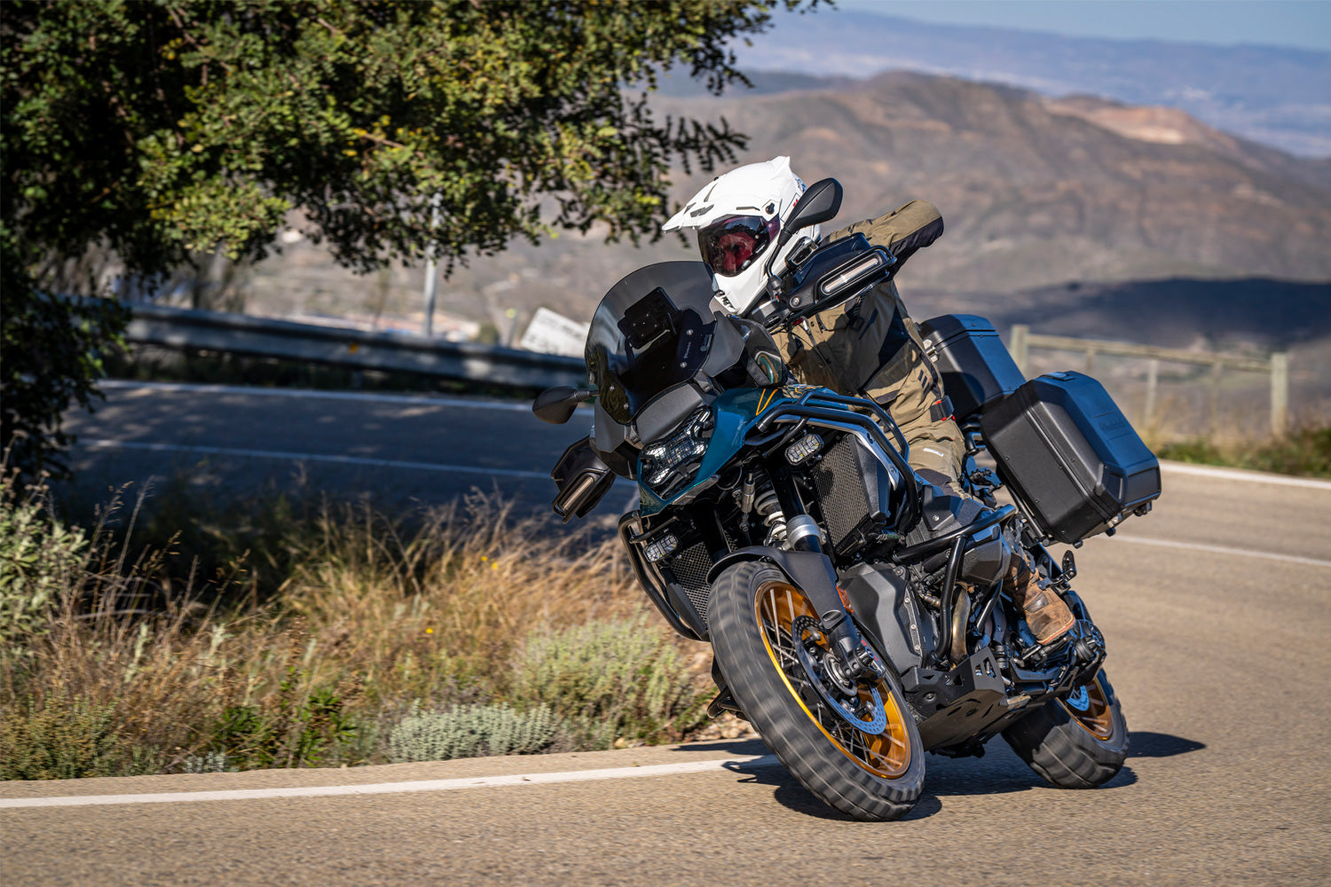 Wunderlich Aktivkomfort Rider Seat Standard | R 1300 GS | Green Gold -   Pyramid Motorcycle Accessories