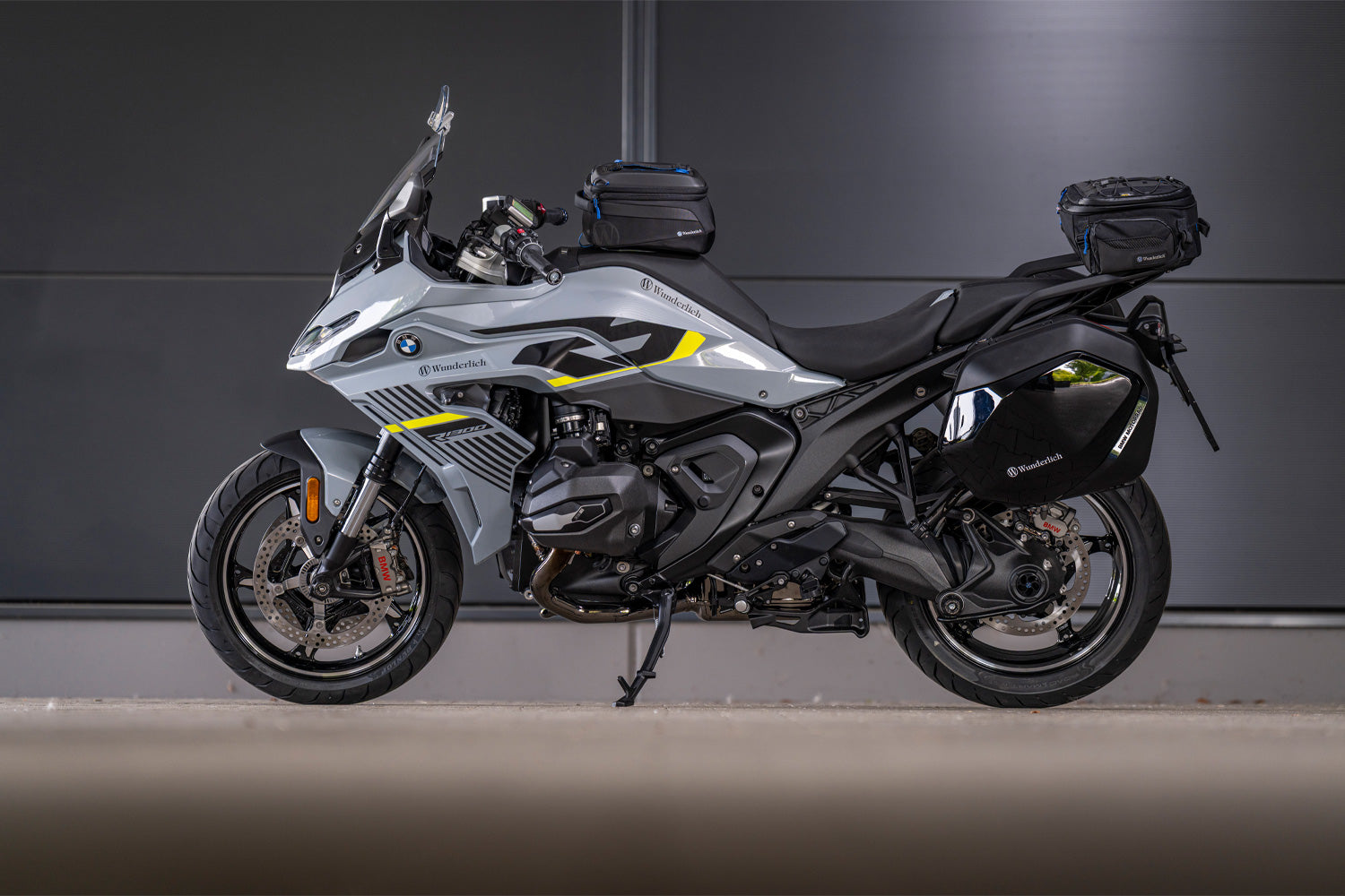 Wunderlich Cardan Protection Guard | R 1300 | Black -   Pyramid Motorcycle Accessories