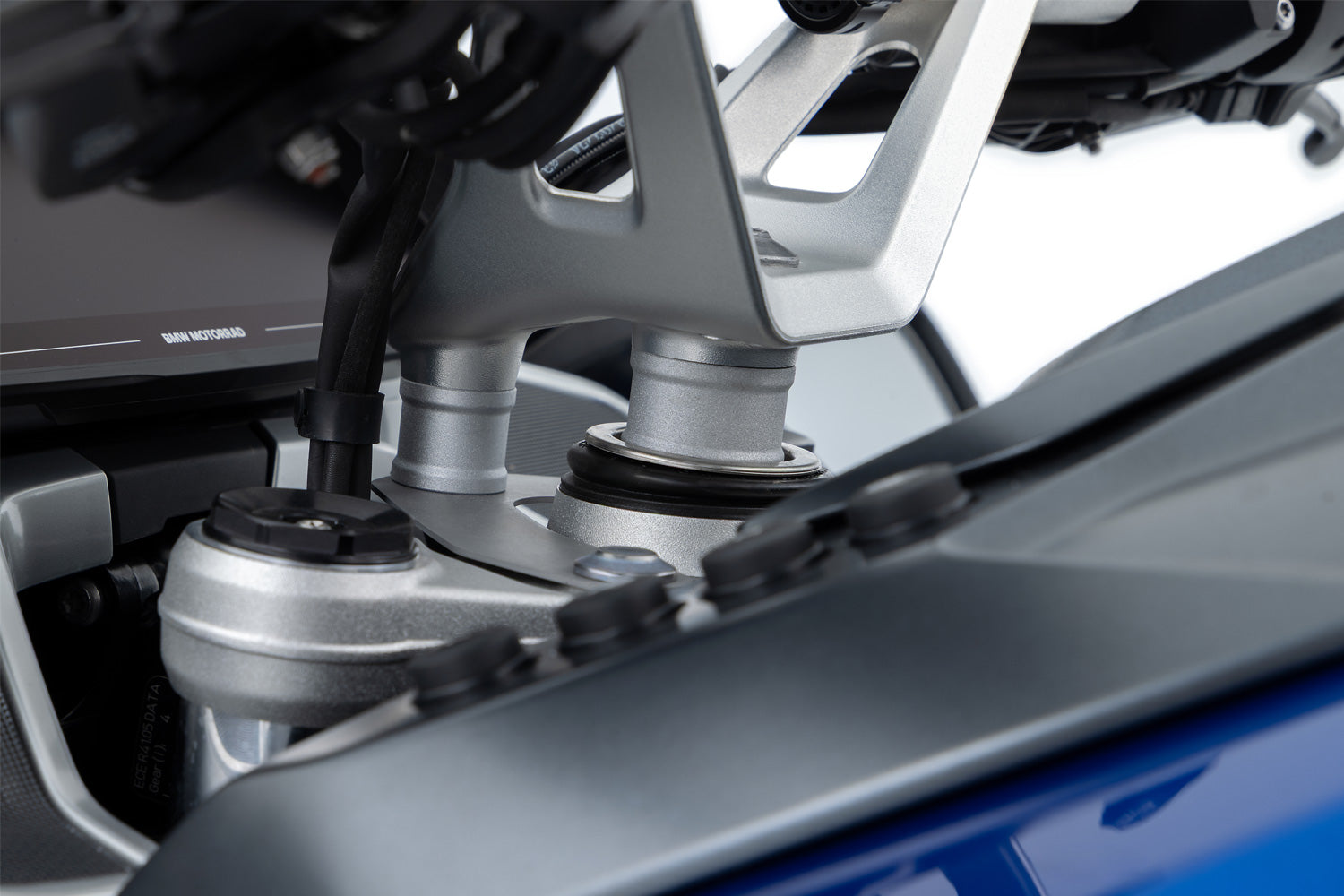 Wunderlich Handlebar Riser Ergo 25 mm | Silver | R 1300 RT -   Pyramid Motorcycle Accessories