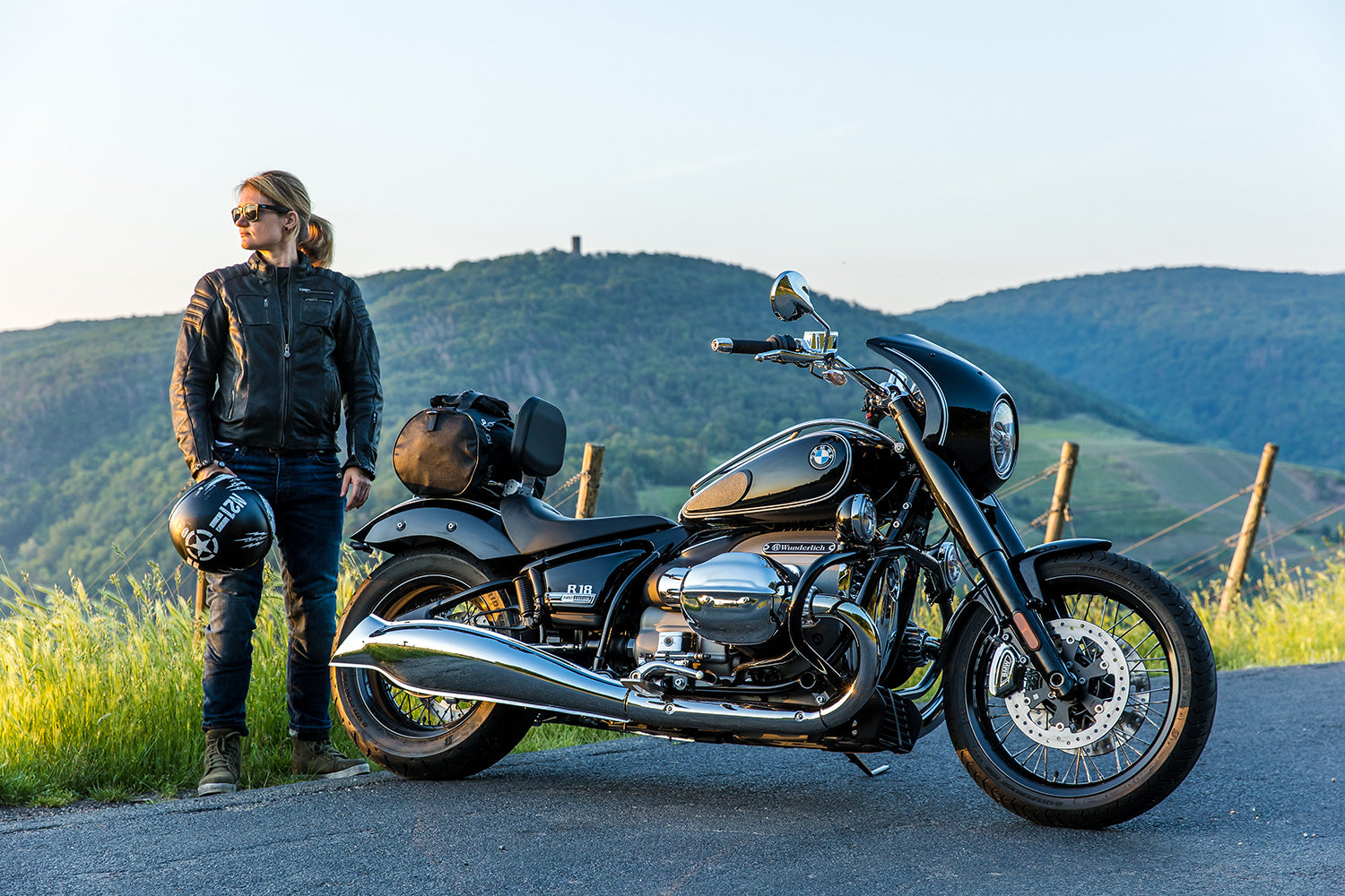 Wunderlich Rider Backrest Foldable | Chrome | BMW R 18 -   Pyramid Motorcycle Accessories