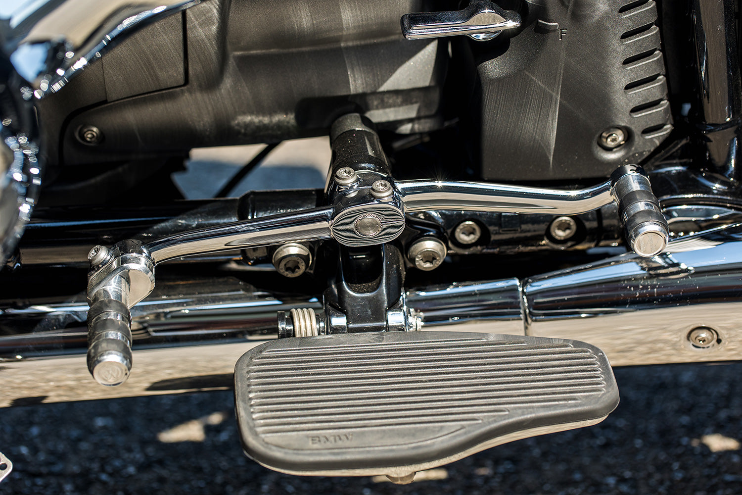 Wunderlich Gear-Shifter Extension For Models with Footboard Rear | Black | BMW R 18 -   Pyramid Motorcycle Accessories