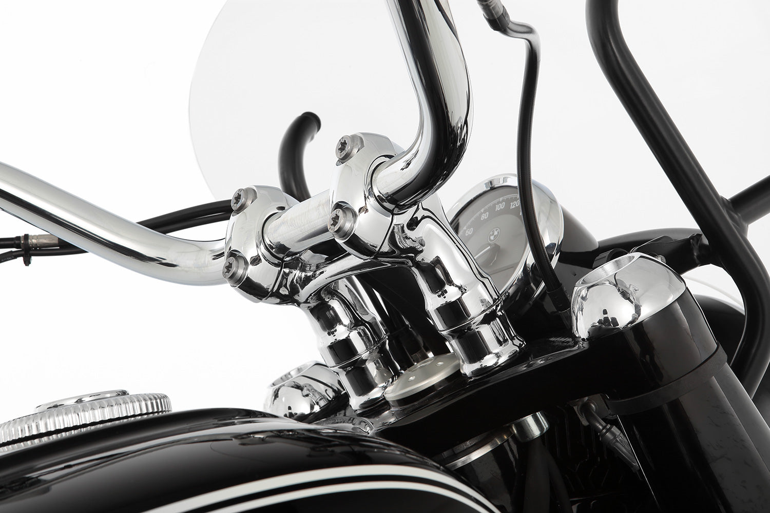 Wunderlich Handlebar Riser Ergo 25 mm | Black | BMW R 18 -   Pyramid Motorcycle Accessories
