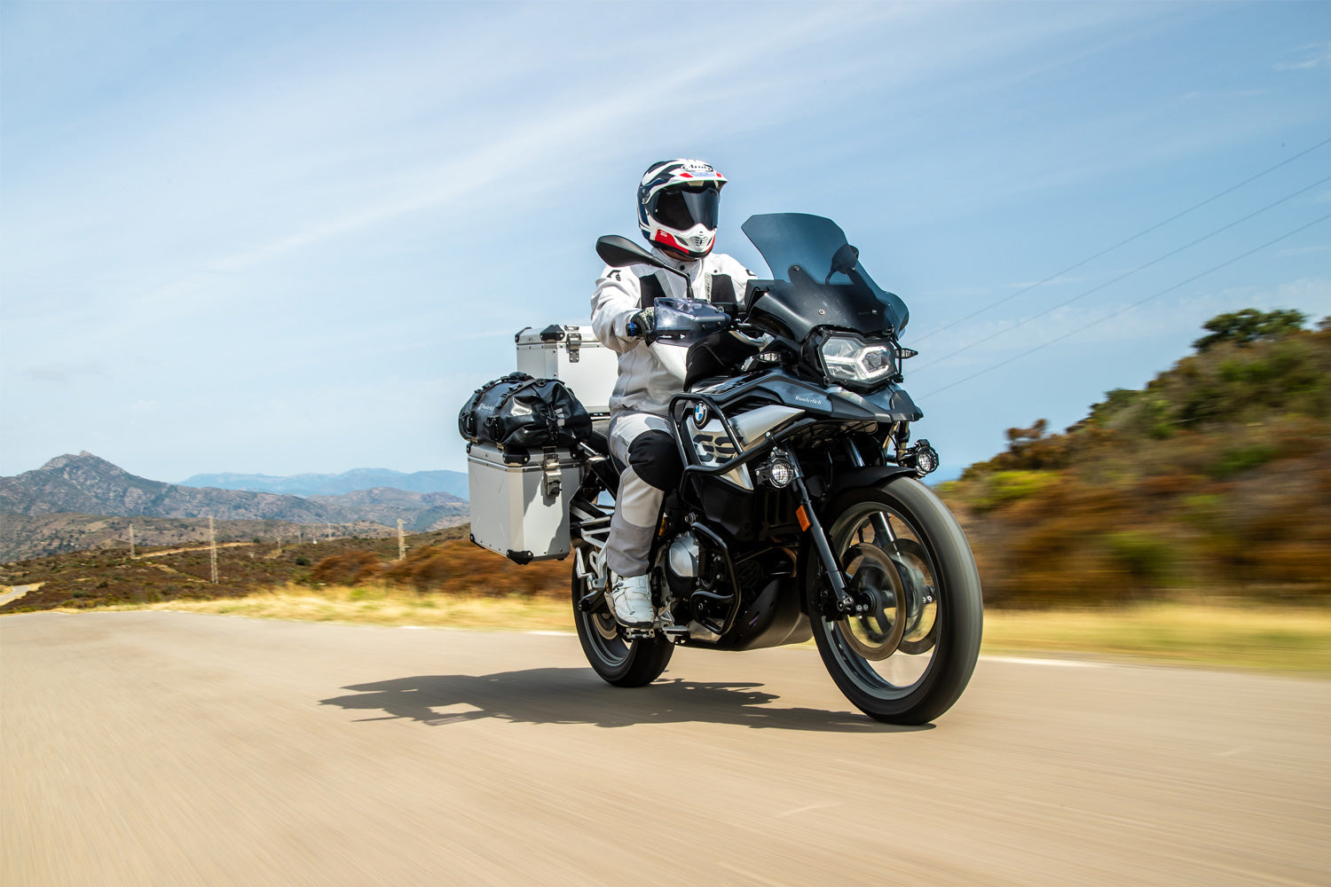 Wunderlich Windshield Marathon High | Light Smoke | BMW R 1250 R -   Pyramid Motorcycle Accessories