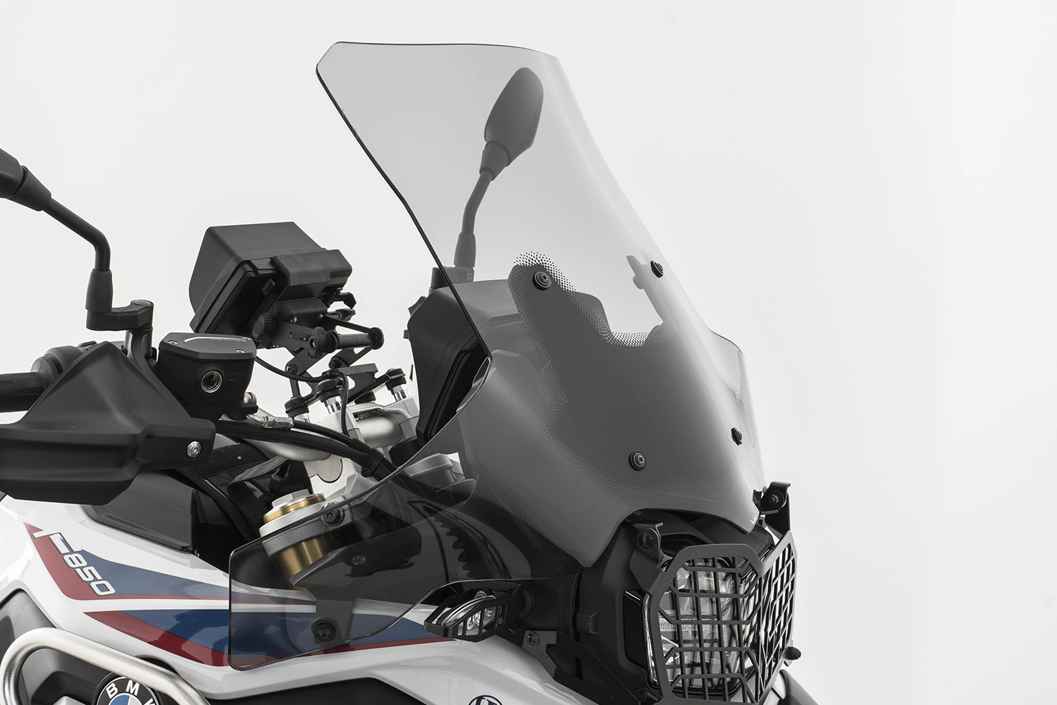 Wunderlich Windshield Extreme Carrier Short 115mm | Light Smoke | BMW F 750 GS -   Pyramid Motorcycle Accessories