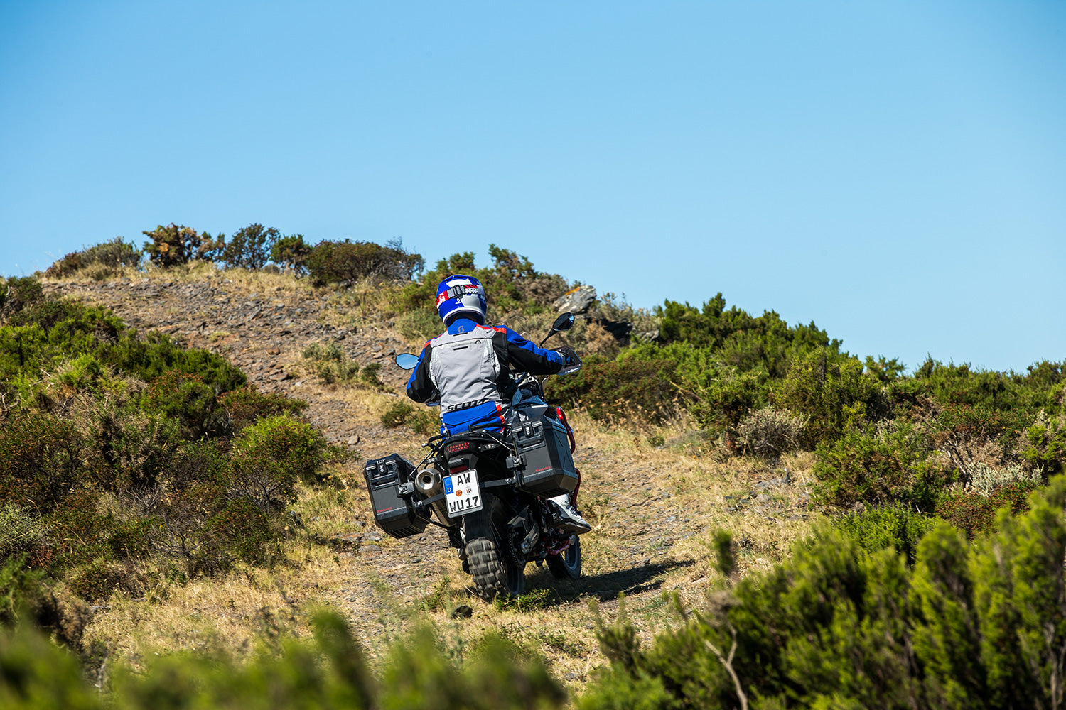 Wunderlich Windshield Marathon Carrier Short 115mm | Clear | BMW F 750 GS -   Pyramid Motorcycle Accessories