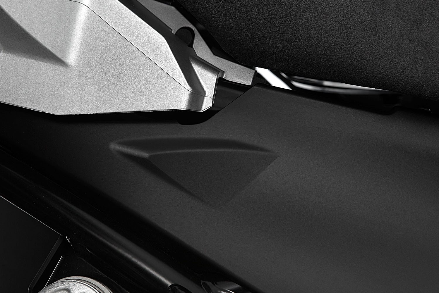 Wunderlich Frame Cover Set | Black | BMW R 1250 GS Adventure -   Pyramid Motorcycle Accessories
