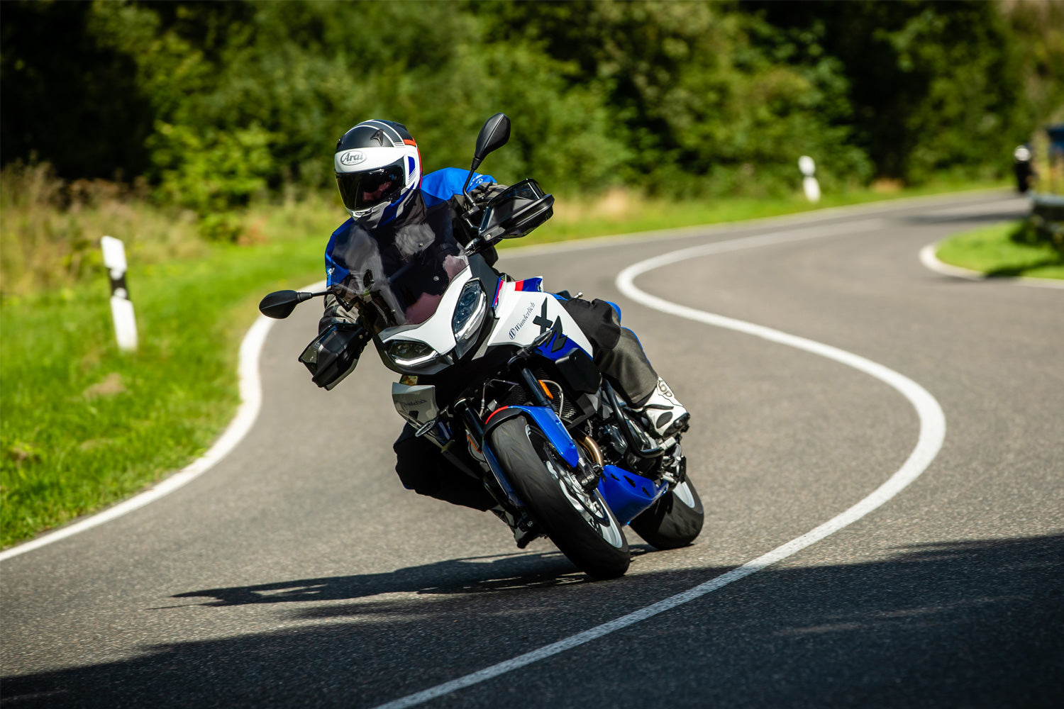 Wunderlich Tank Protection Pad Touring 2 Pieces Small | Black | BMW F 900 XR -   Pyramid Motorcycle Accessories
