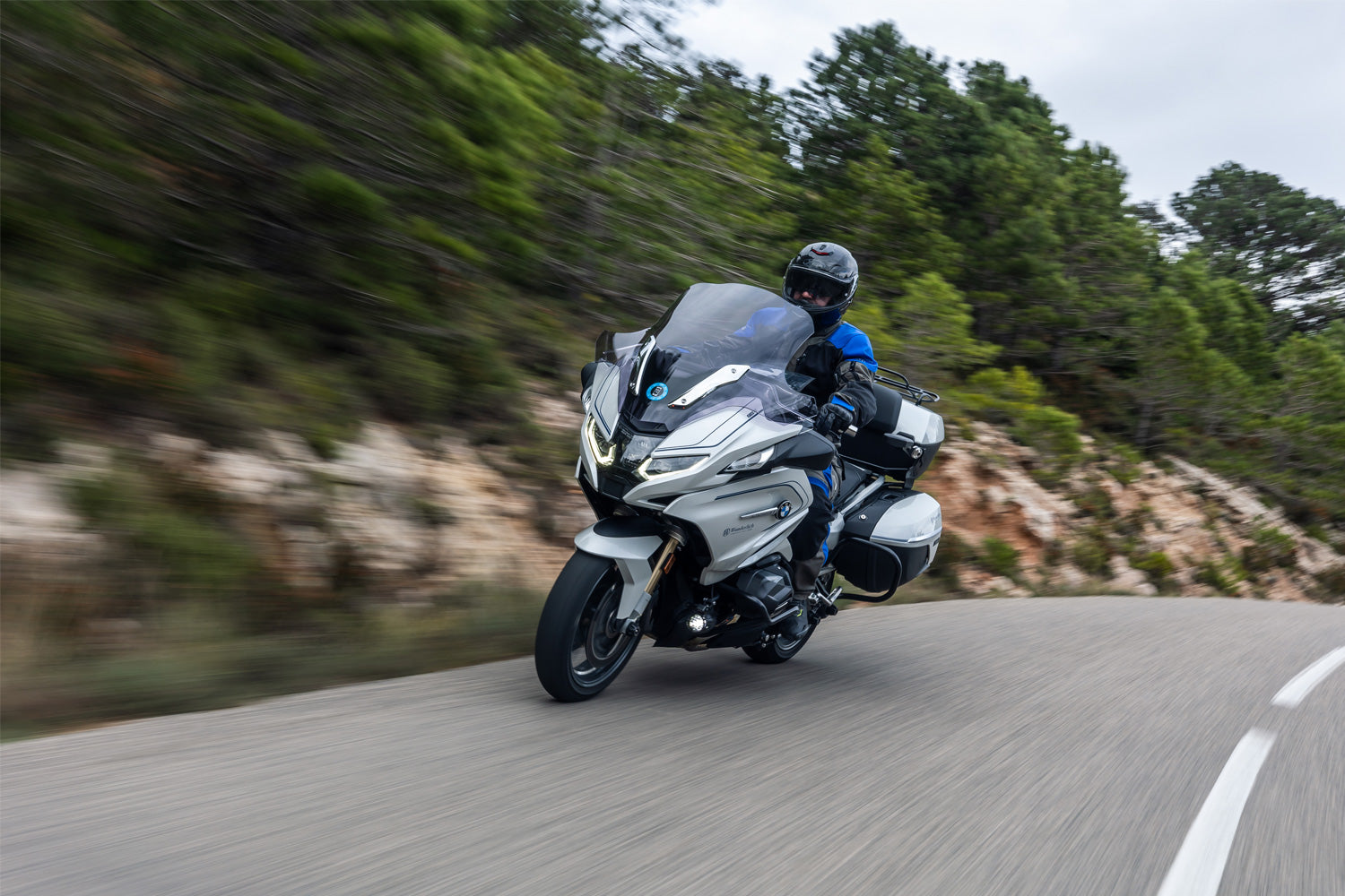 Wunderlich Cockpit Cover For Universal Device Mount | Black -   Pyramid Motorcycle Accessories