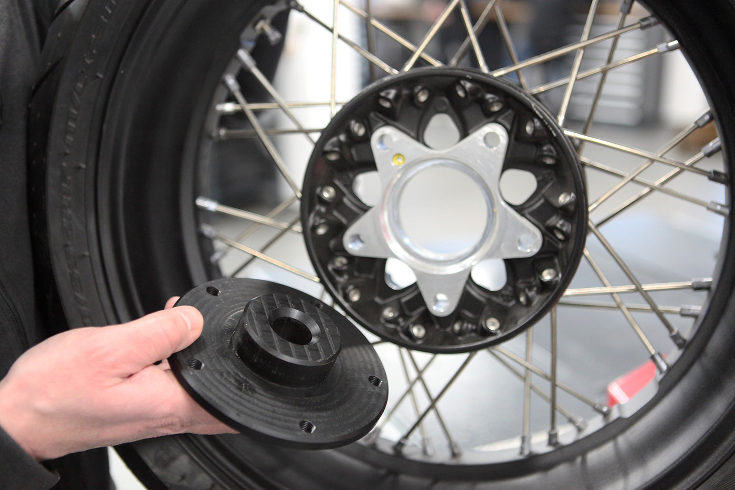 Wunderlich Kite Rim Kit 17 Inches Set | Black-Blue | BMW R 1200 GS -   Pyramid Motorcycle Accessories