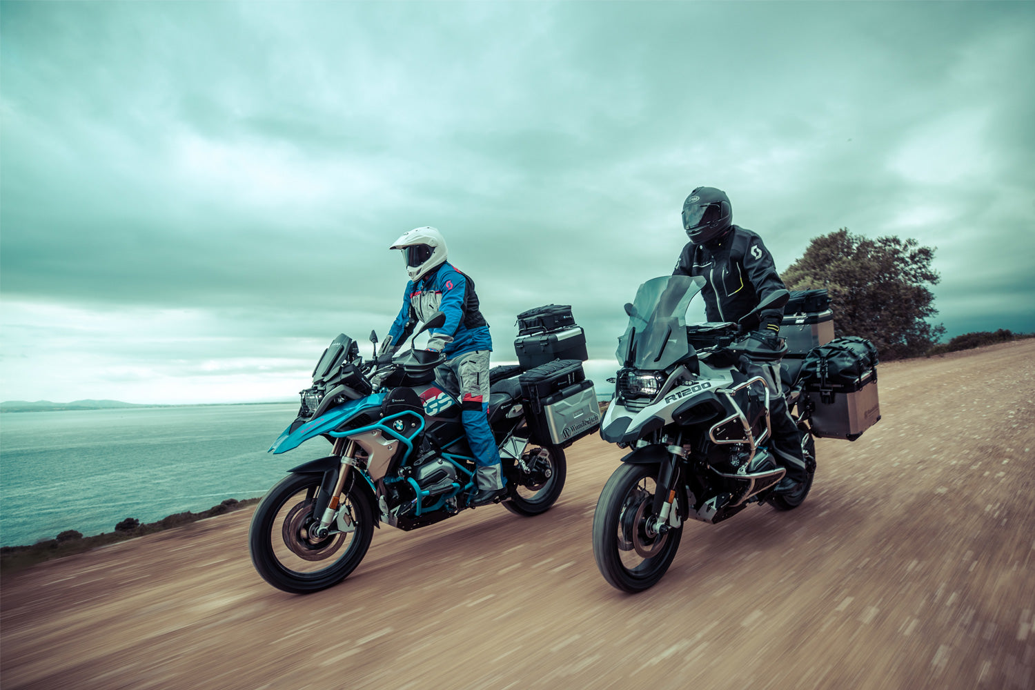 Wunderlich Vario Footrest Evo1 Pair | Black | BMW R nineT -   Pyramid Motorcycle Accessories