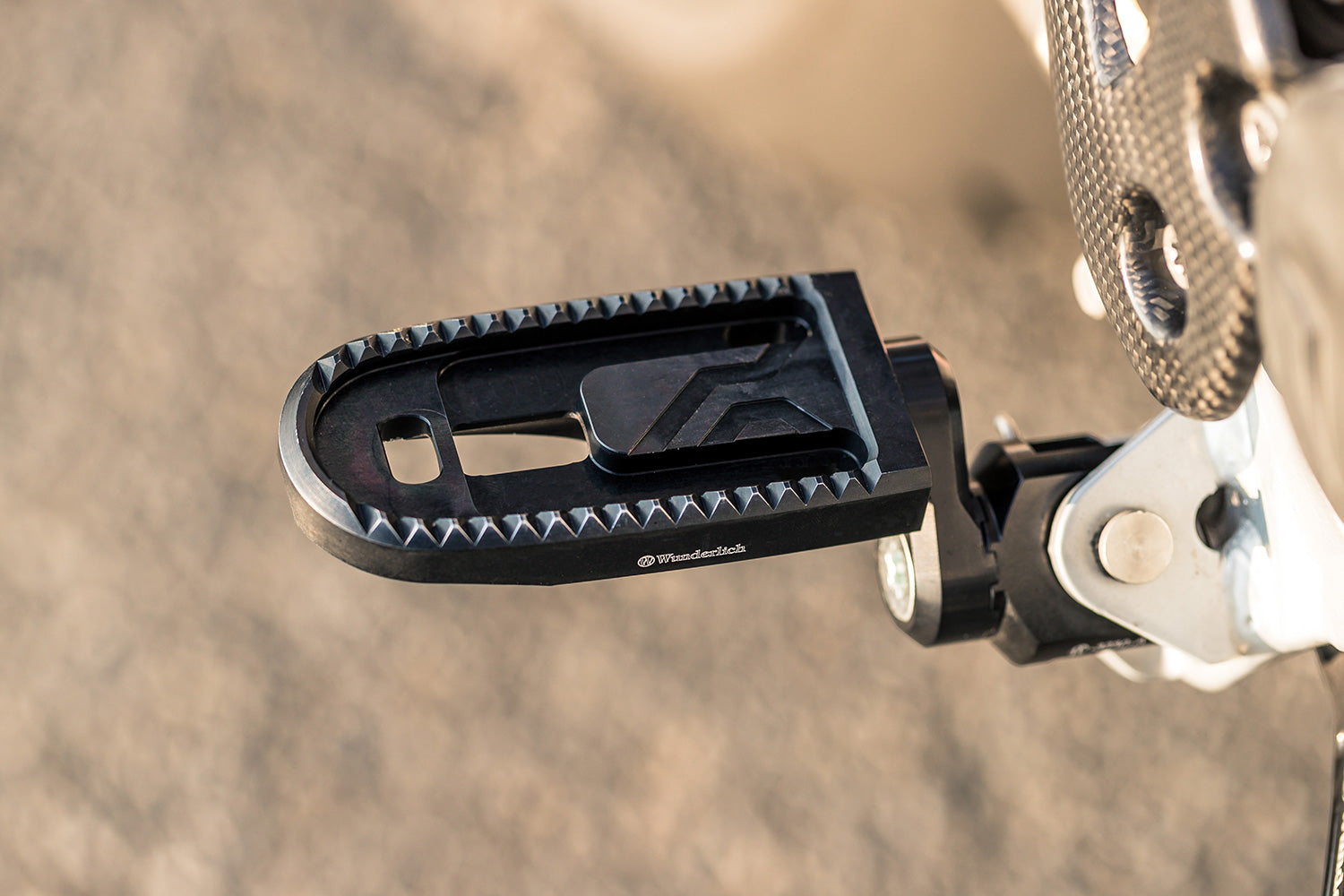Wunderlich Vario Joint Driver Pair | Silver | BMW R 1250 RT -   Pyramid Motorcycle Accessories