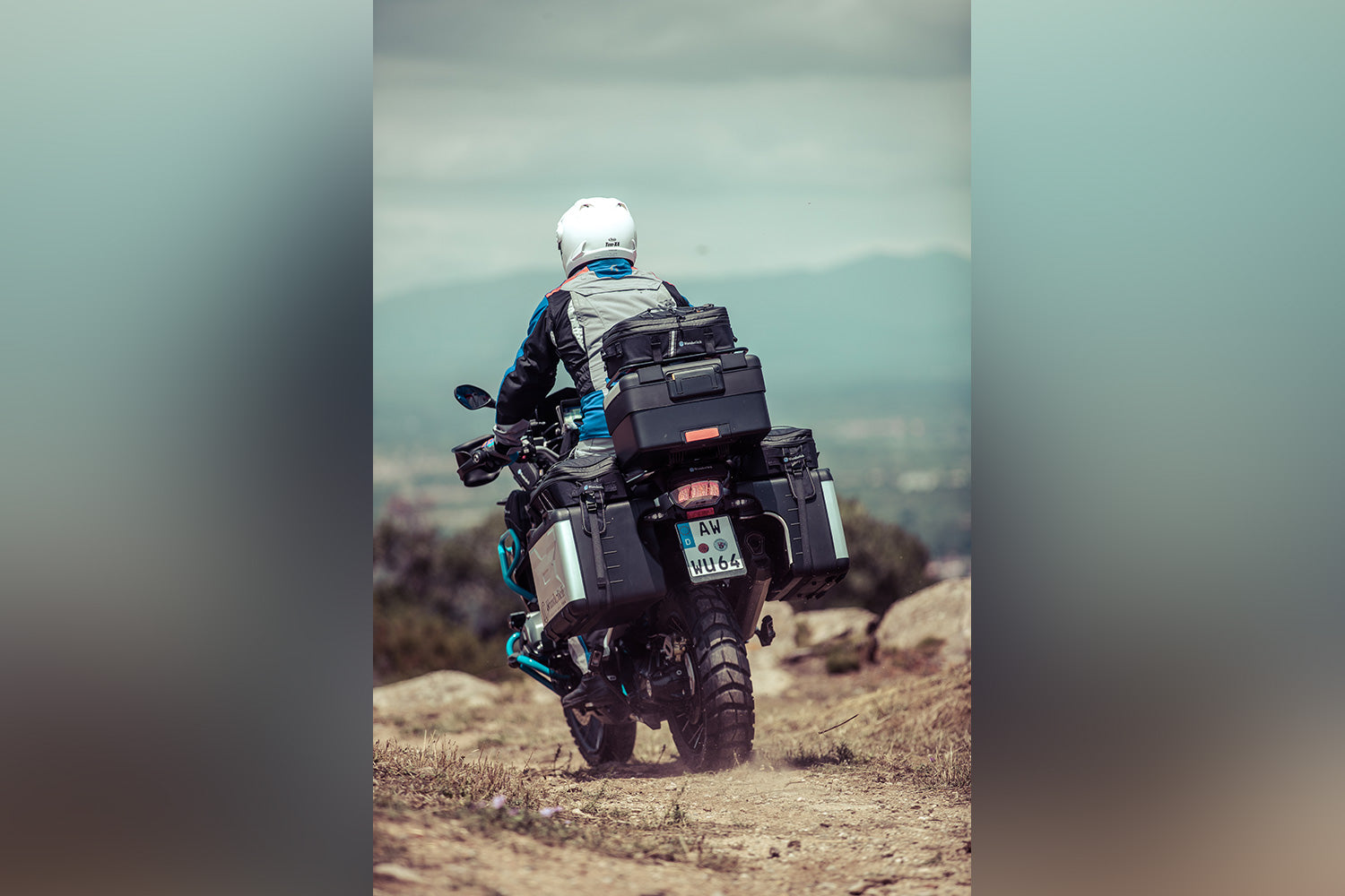 Wunderlich Headlight Protector Foldable Clear | Black | BMW R 1200 GS -   Pyramid Motorcycle Accessories
