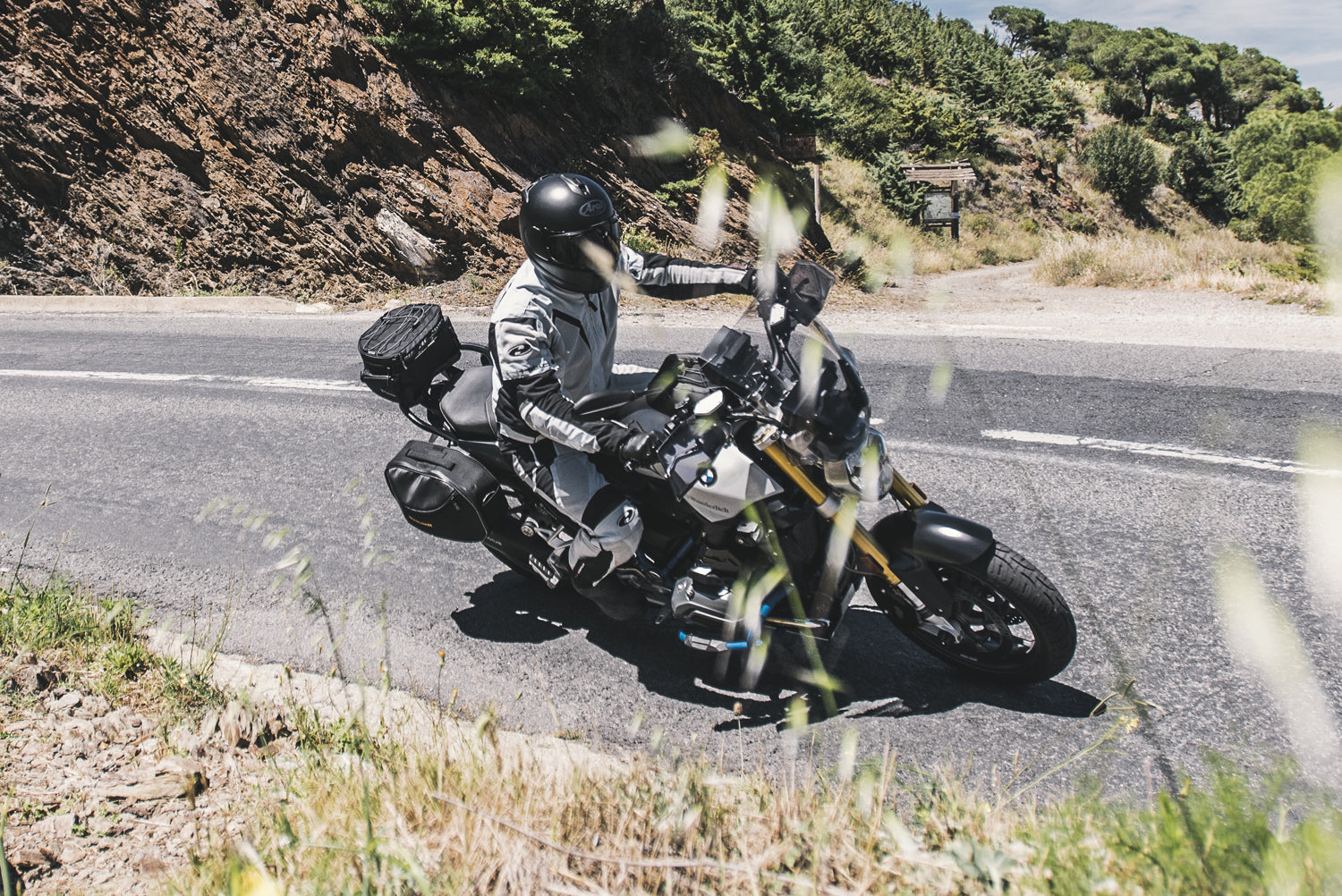 Wunderlich Windshield Sport Low | R 18 | Smoked Grey -   Pyramid Motorcycle Accessories