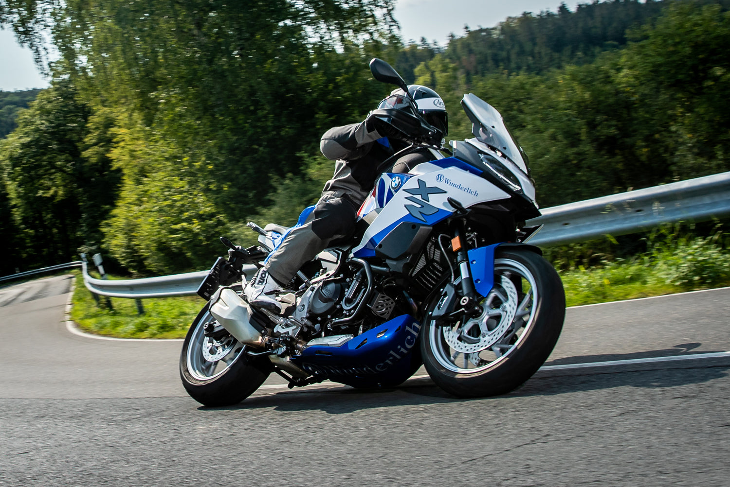 Wunderlich Marathon Windshield | Clear | BMW R 1250 RT -   Pyramid Motorcycle Accessories