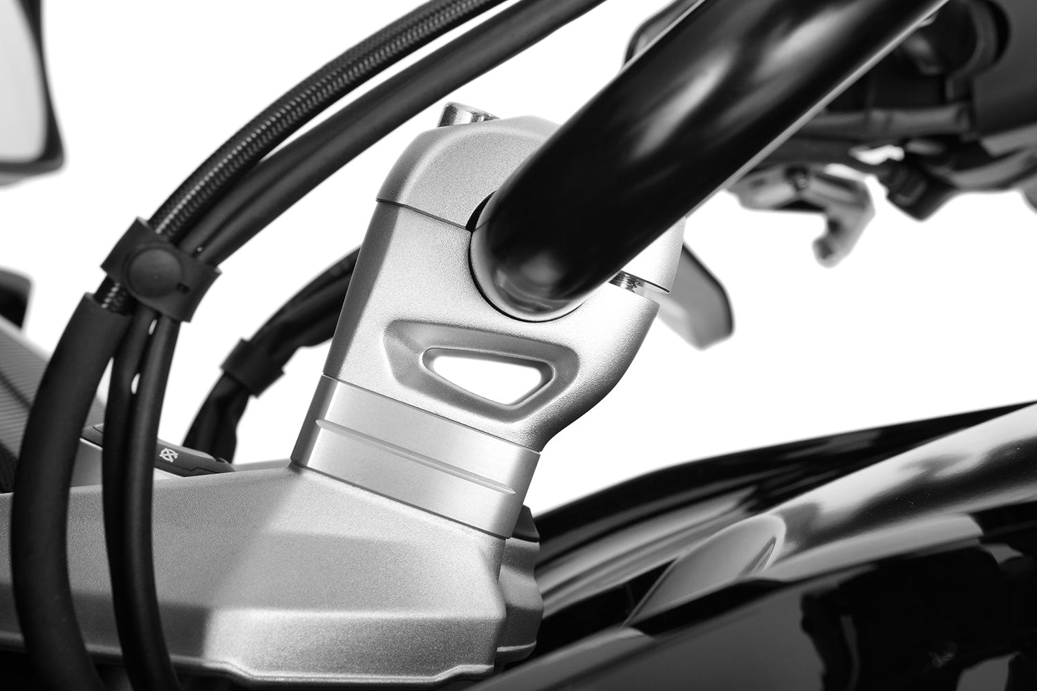 Wunderlich Ergo Rider Footrest Relocation | Silver | R 1200 RT -   Pyramid Motorcycle Accessories