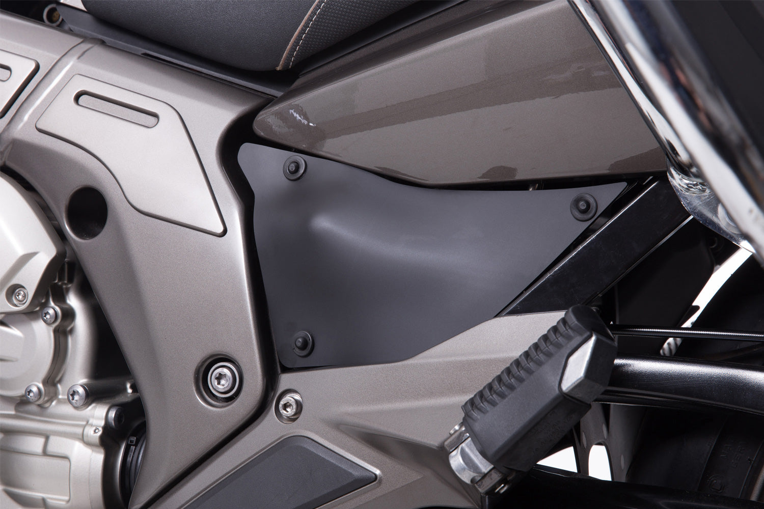 Wunderlich Side Cover Set | Black | BMW K 1600 Grand America -   Pyramid Motorcycle Accessories