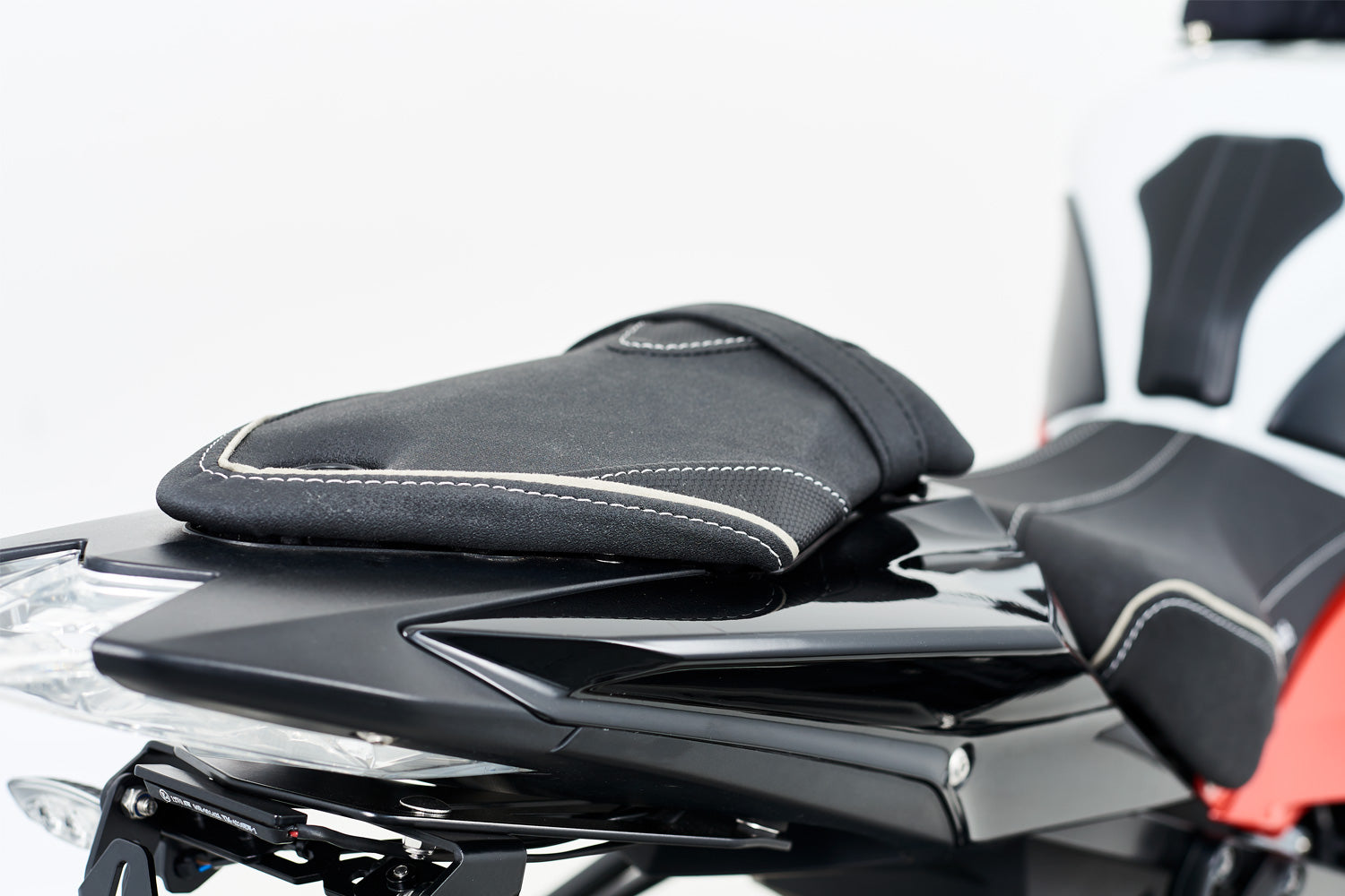 Wunderlich Rider Seat Aktivkomfort Standard | Black | BMW R 1250 R -   Pyramid Motorcycle Accessories