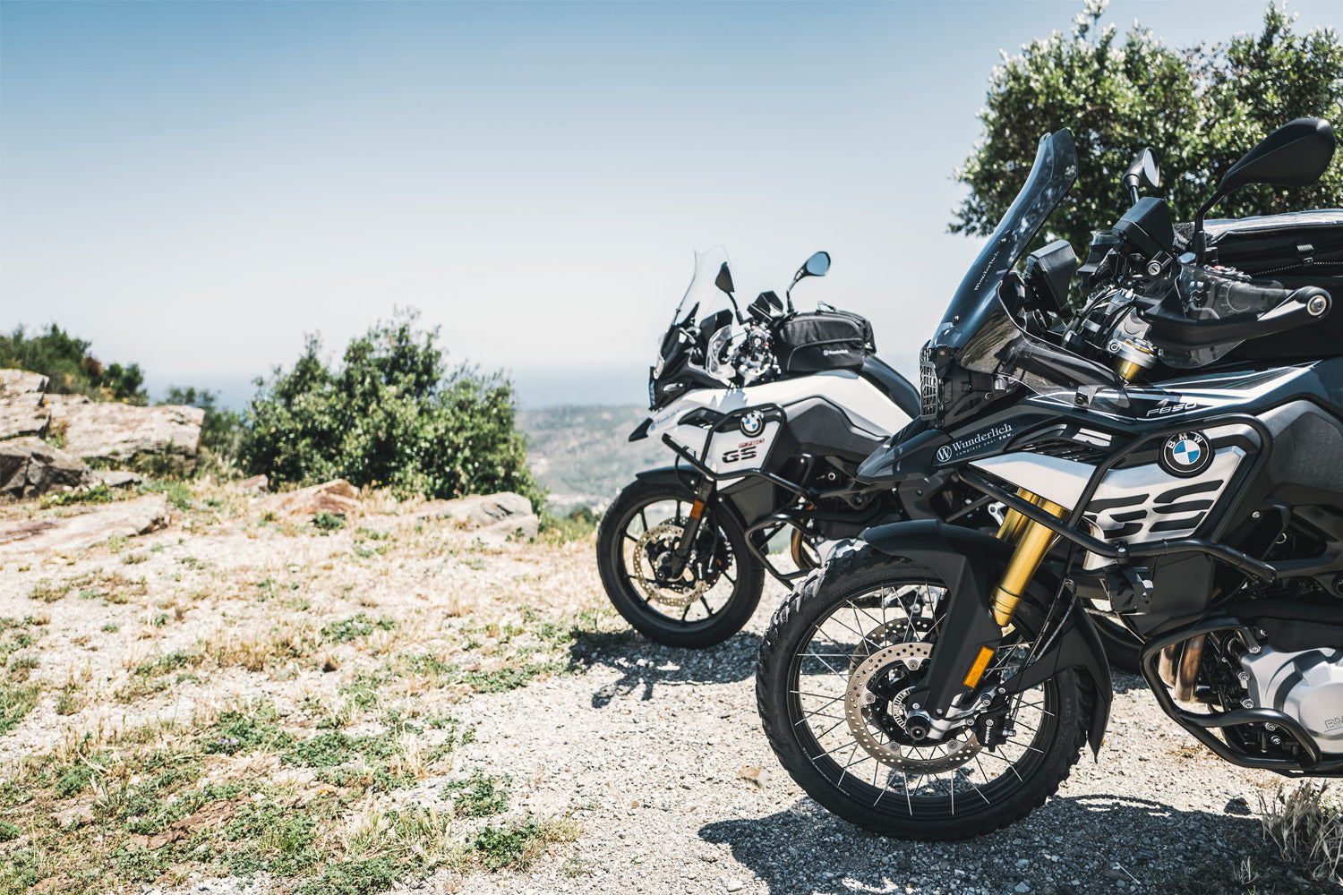 Wunderlich Tank Railing | Black | BMW R 18 -   Pyramid Motorcycle Accessories