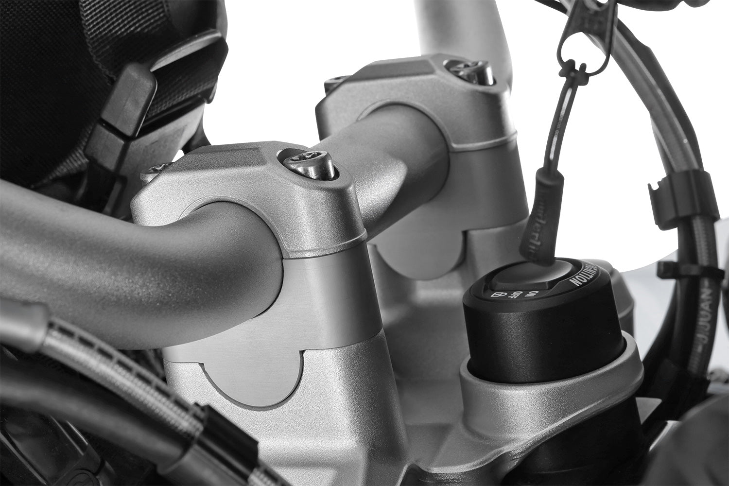 Wunderlich Handlebar Riser ERGO 25mm | Silver | R 1250 RT -   Pyramid Motorcycle Accessories