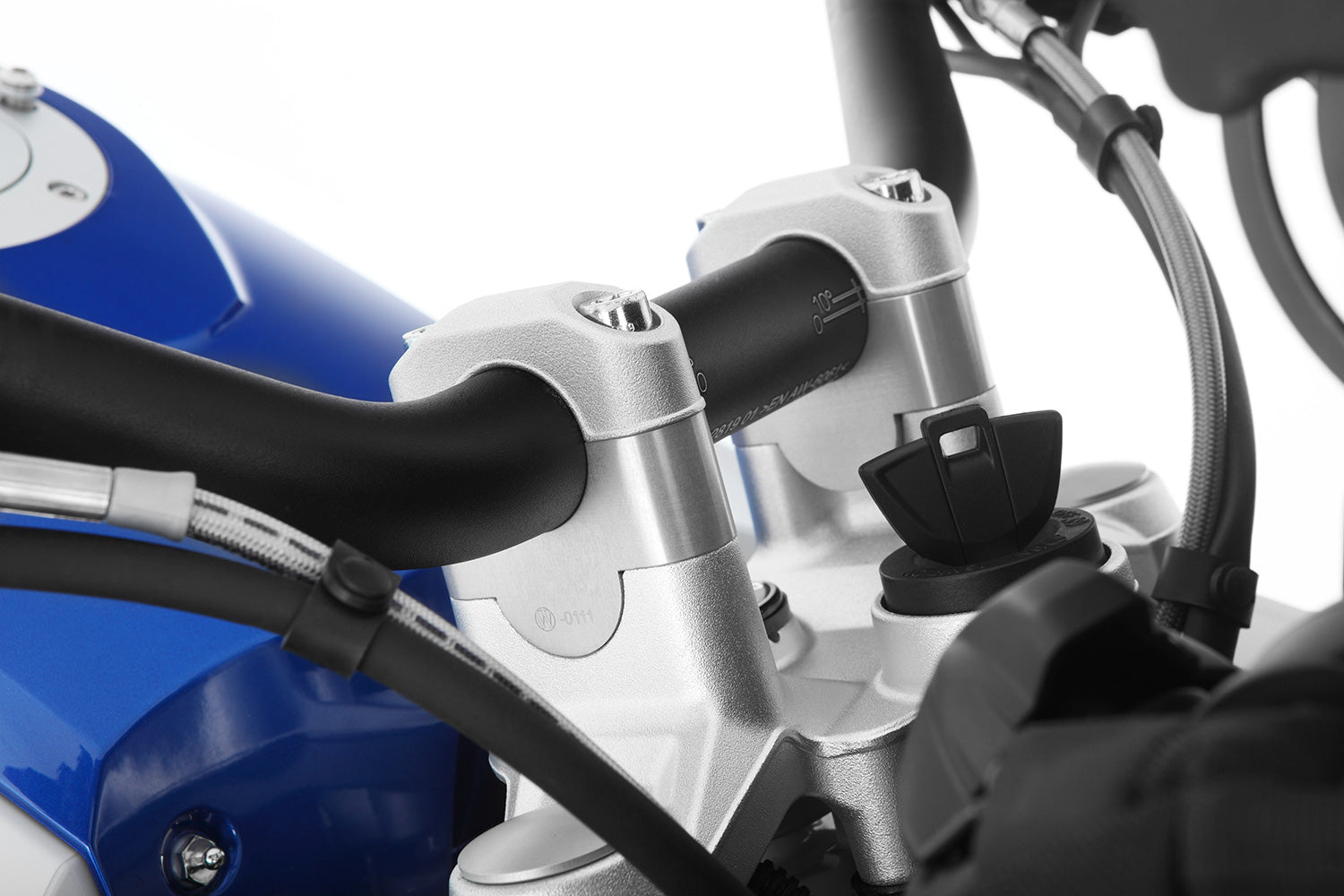 Wunderlich Handlebar Riser ERGO 25mm | Silver | R 1250 RT -   Pyramid Motorcycle Accessories